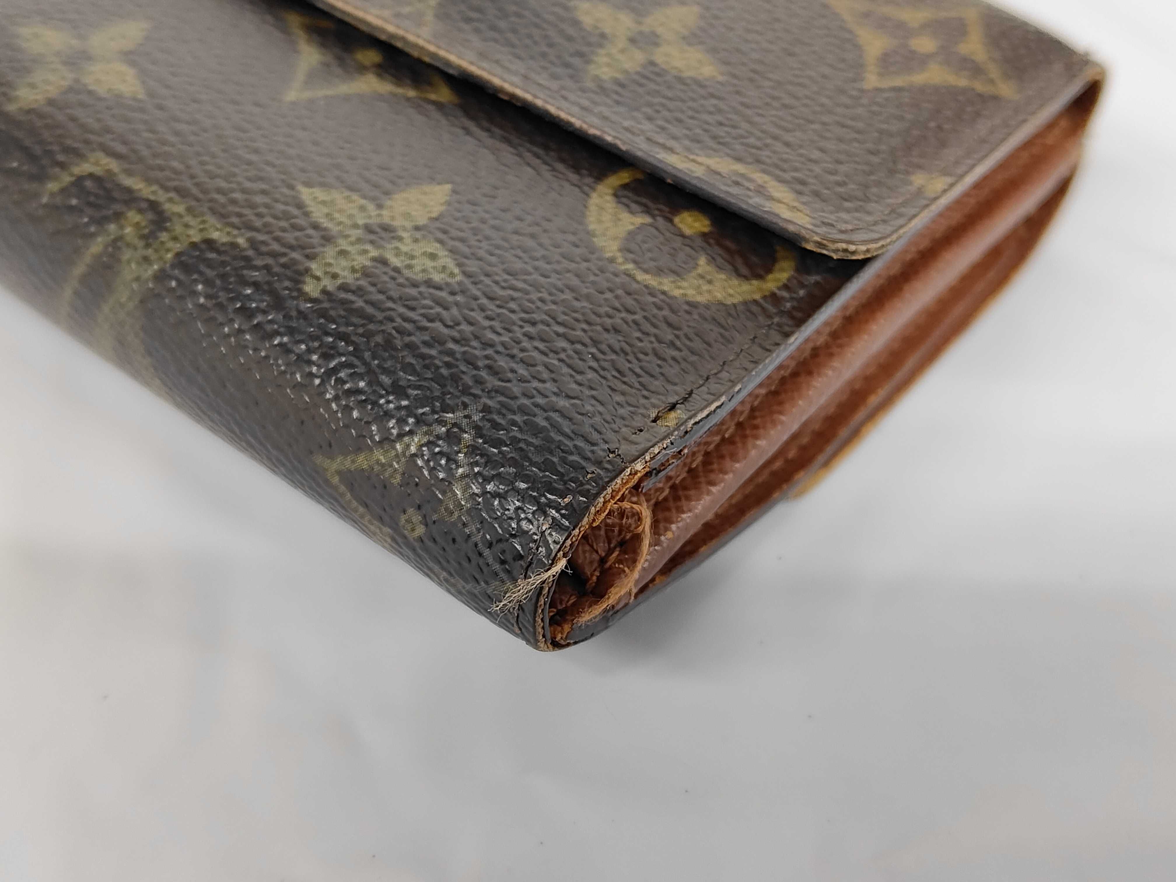 Monogram M61652 Portemonnaie Billet Carte Credit Double Snap Wallet — view 3