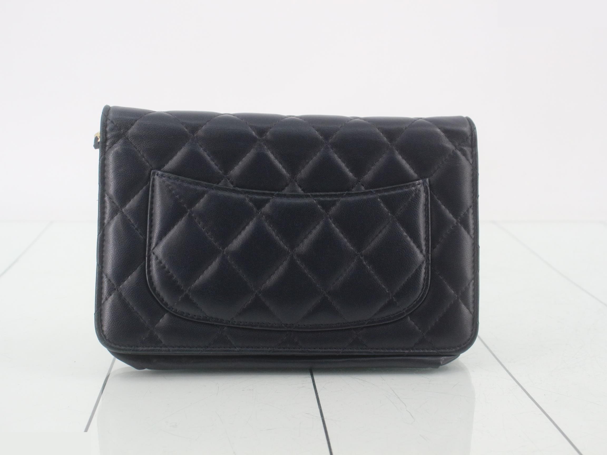 Matelassé Chain Shoulder Bag — view 2