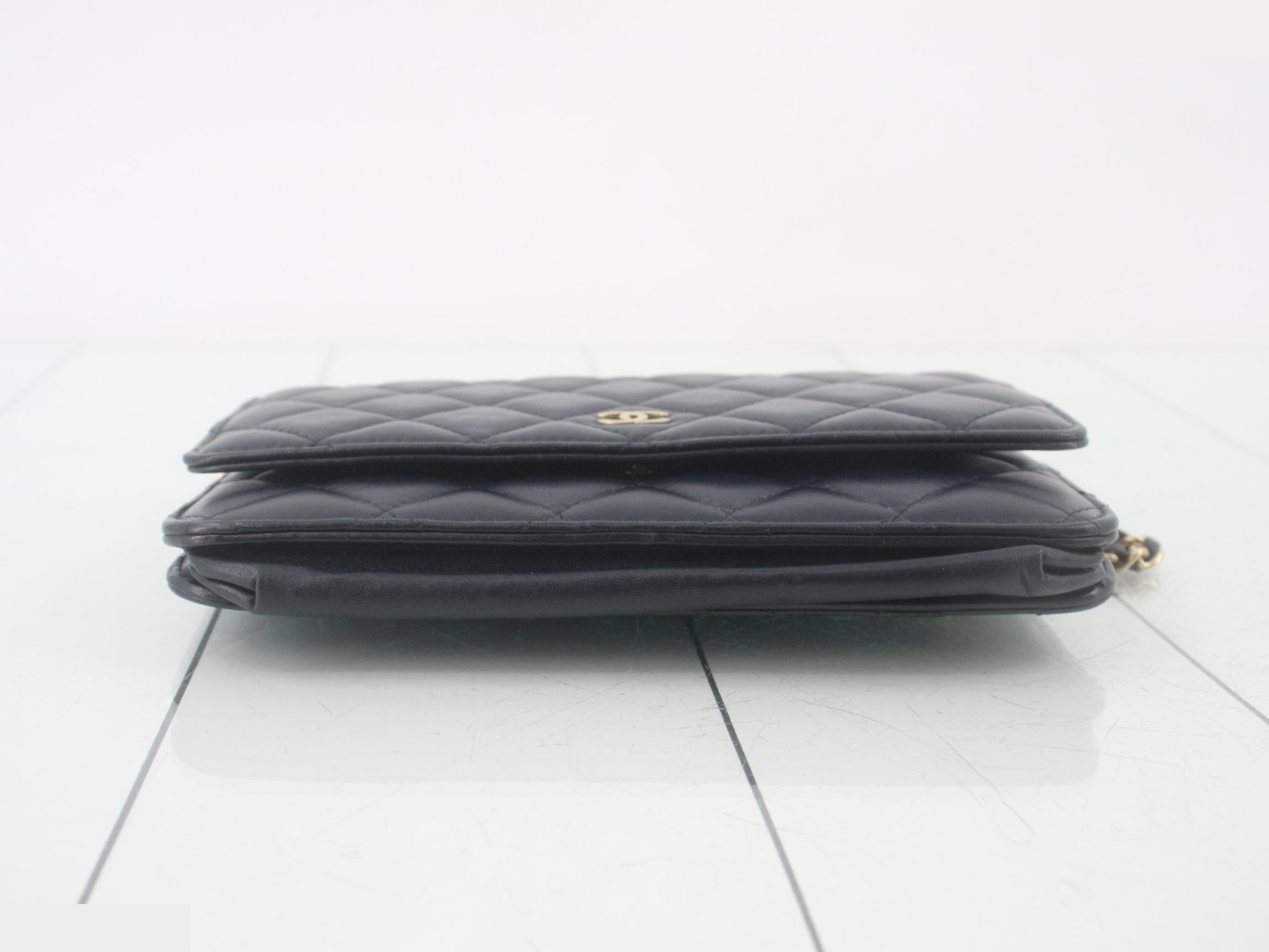 Matelassé Chain Shoulder Bag — view 3