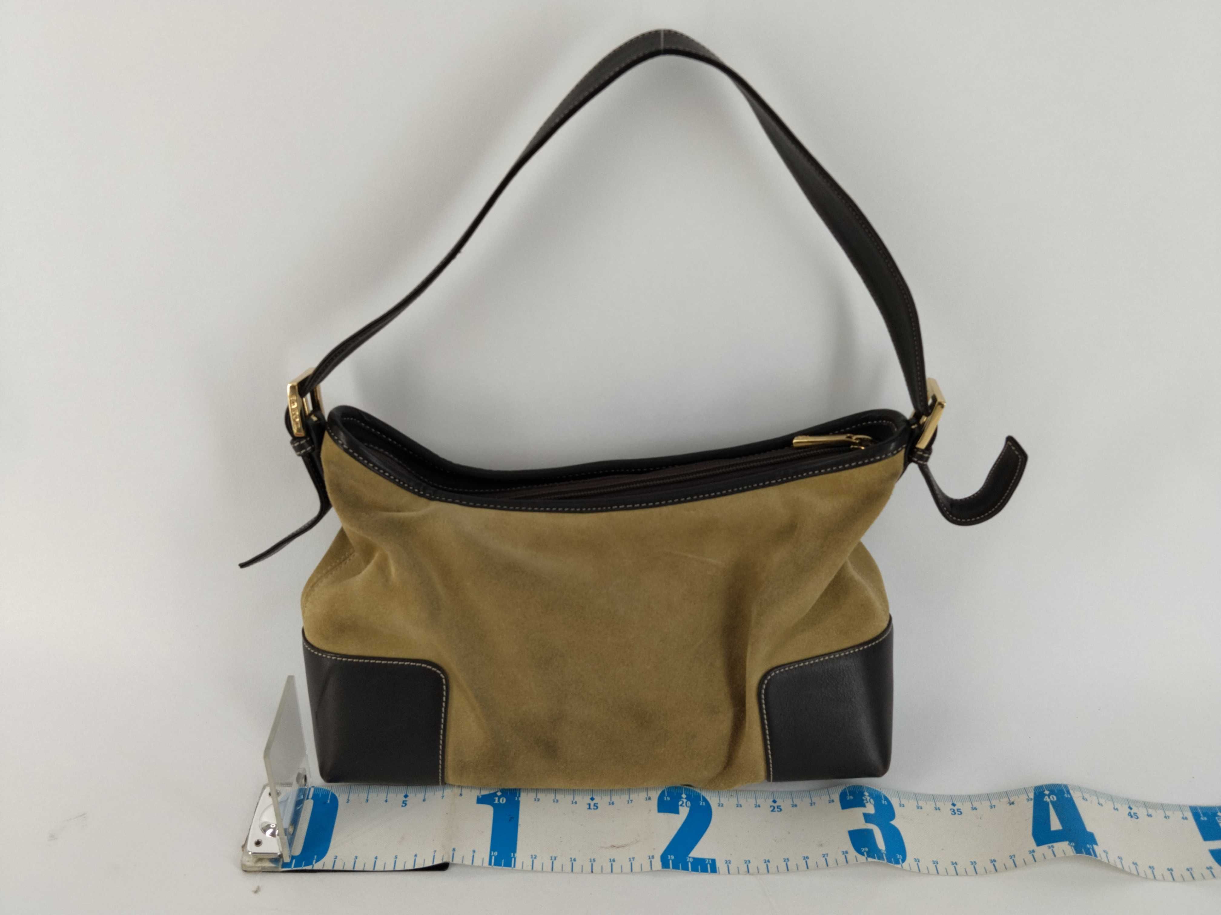 Anagram Suede Leather One-Shoulder Bag (Shoulder Bag, Dust Bag Included) — view 2