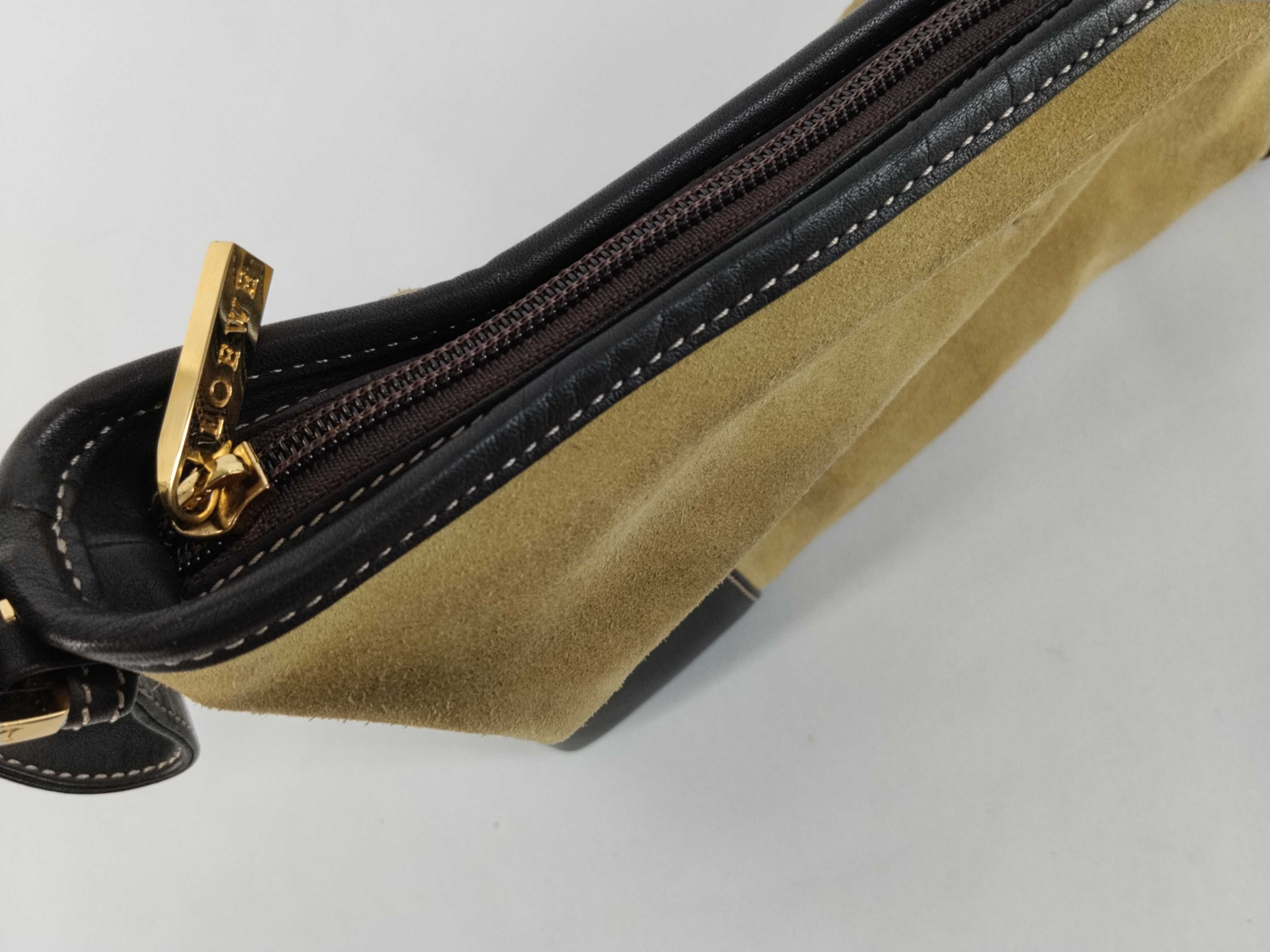 Anagram Suede Leather One-Shoulder Bag (Shoulder Bag, Dust Bag Included) — view 8