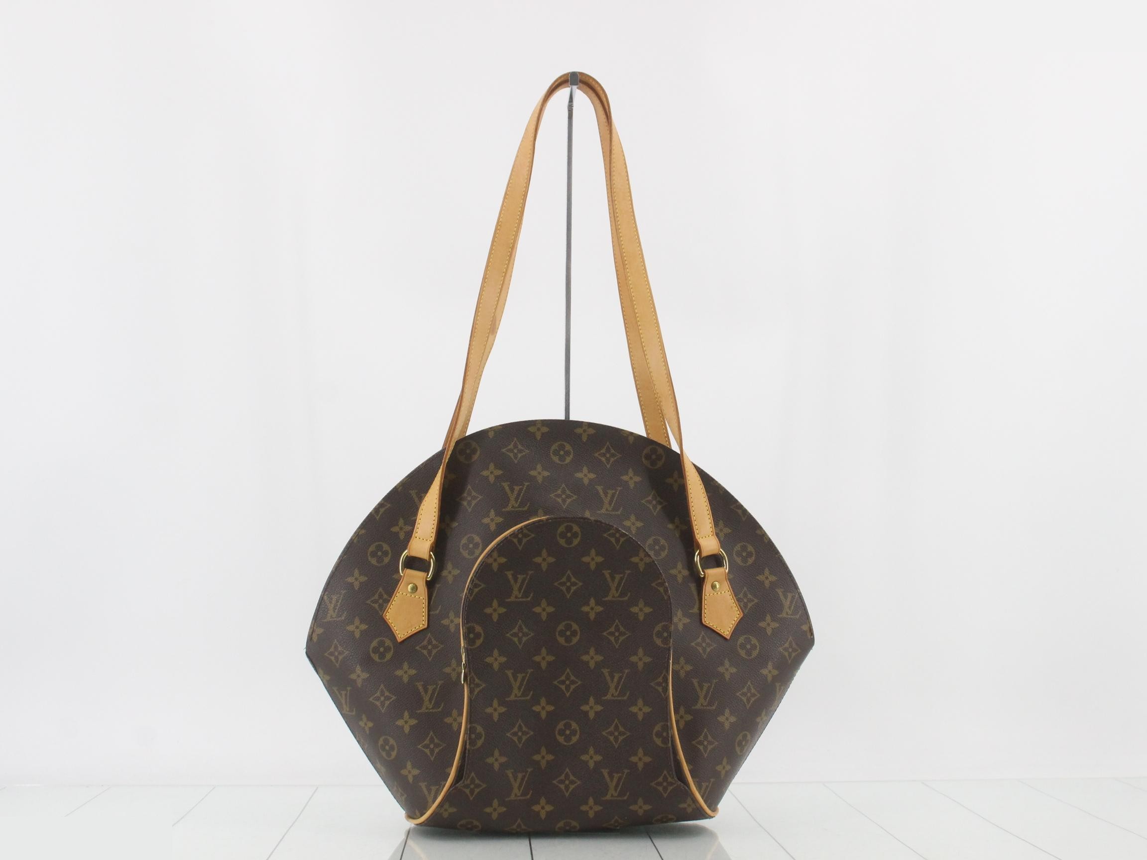 Ellipse Shopping — view 2