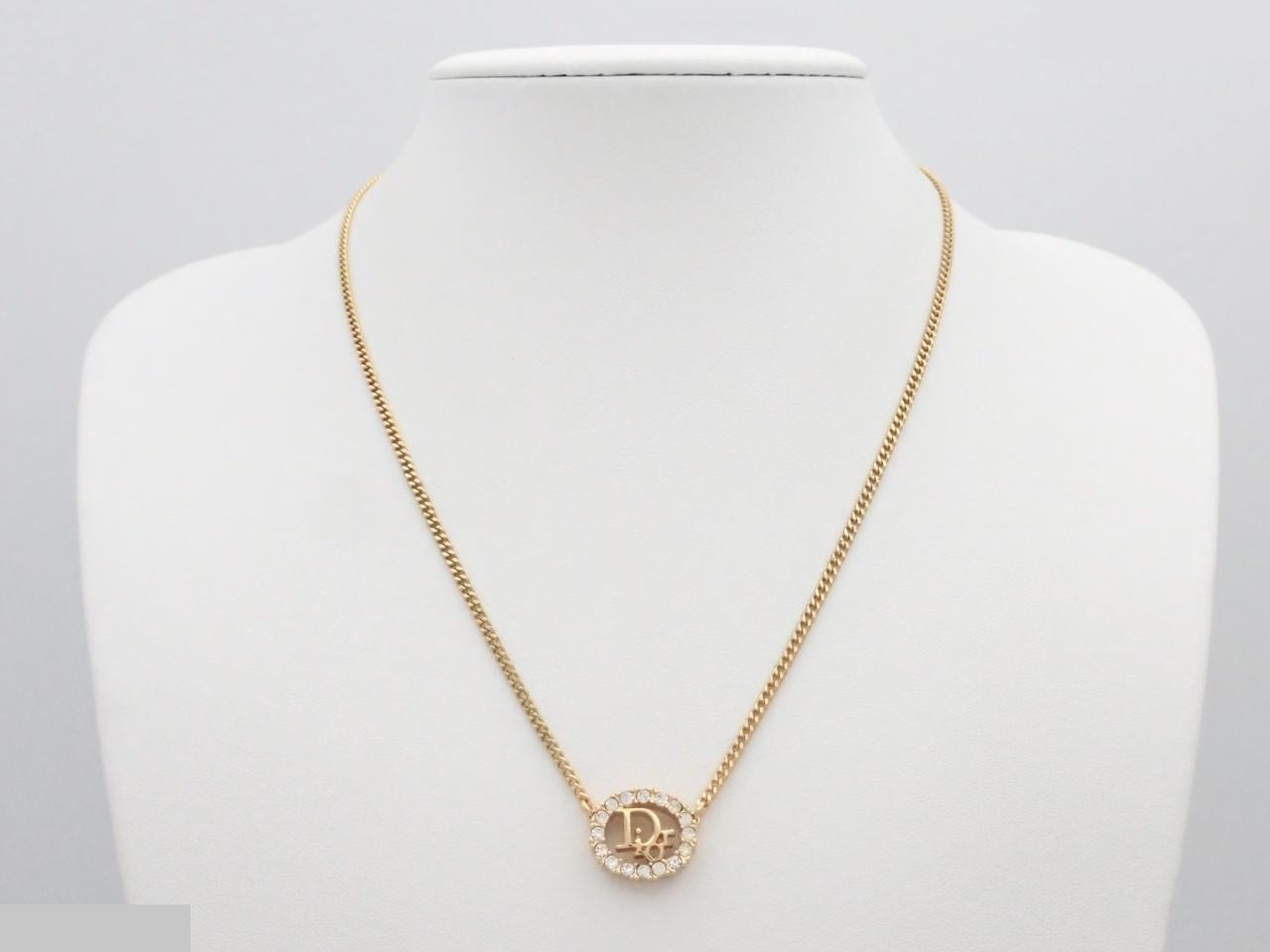 gold — view 3