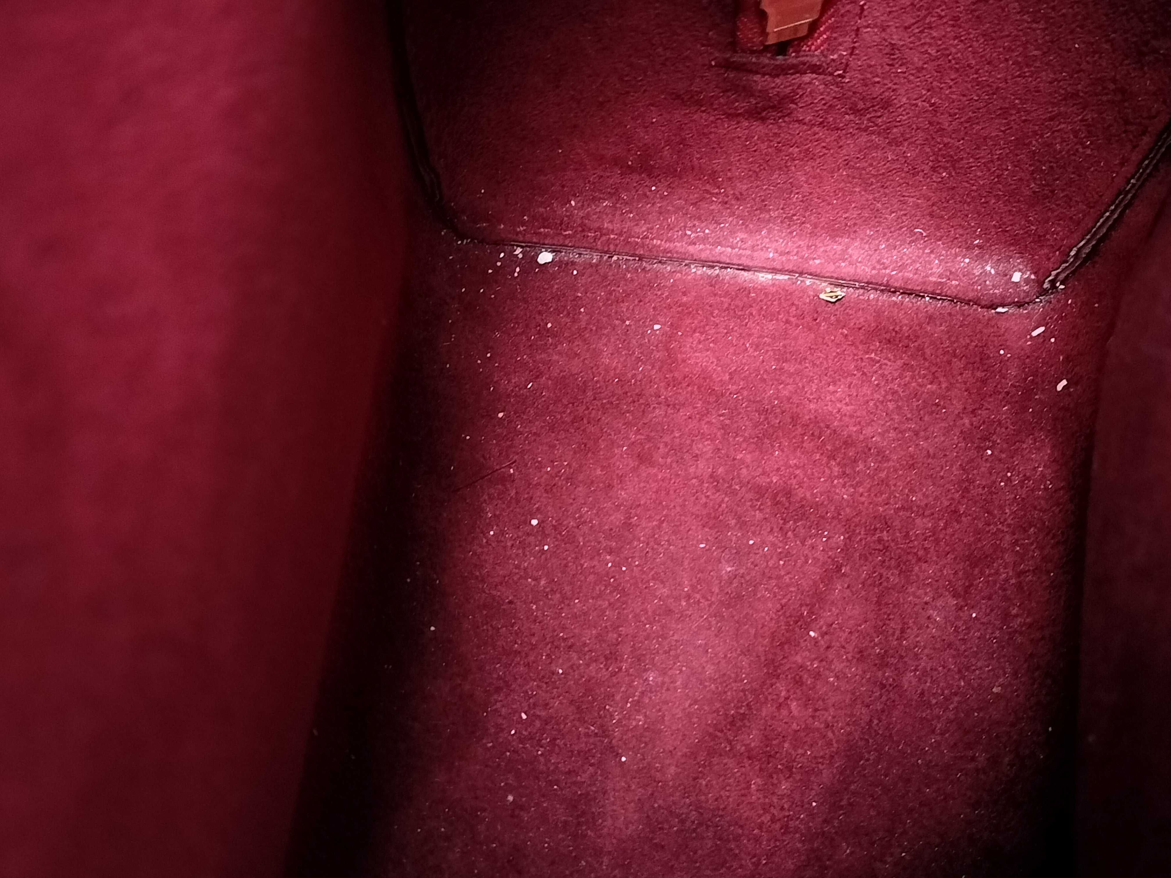 Epi Leather Handbag (Pont Neuf Red) — view 11