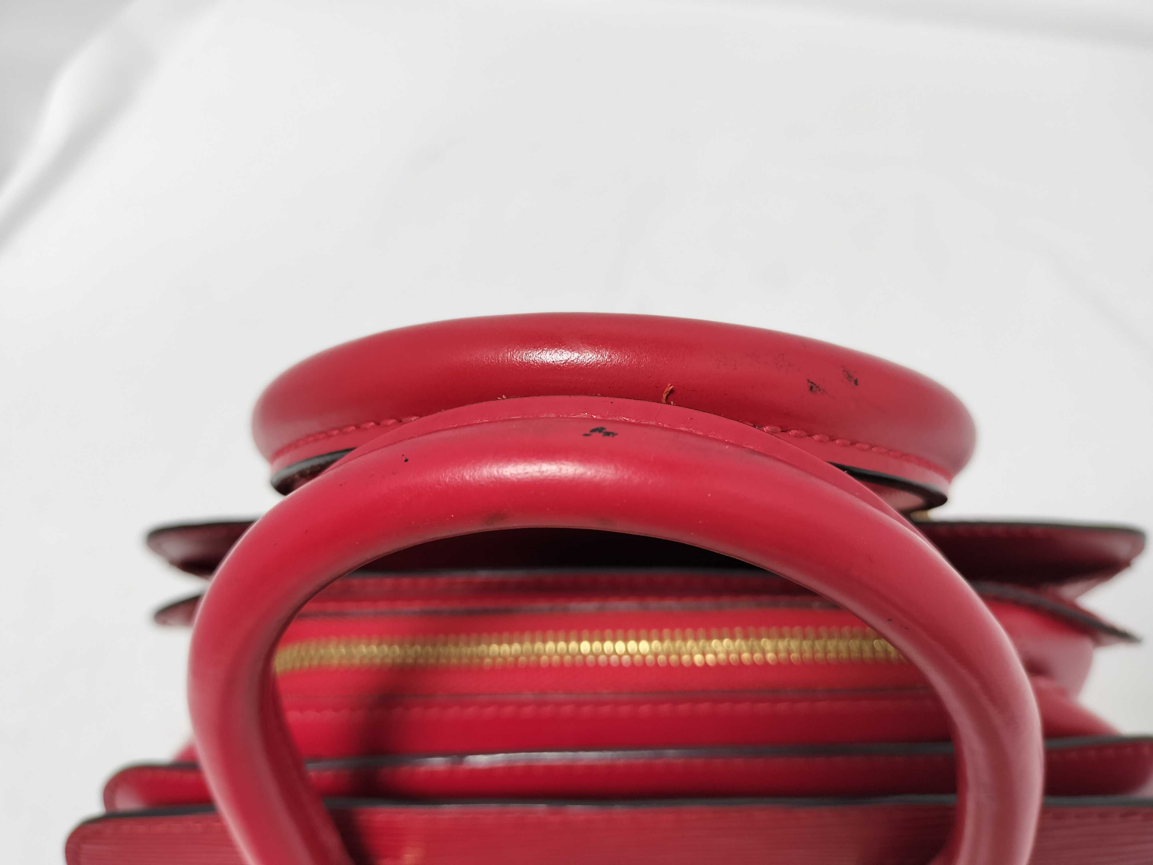 Epi Leather Handbag (Pont Neuf Red) — view 4