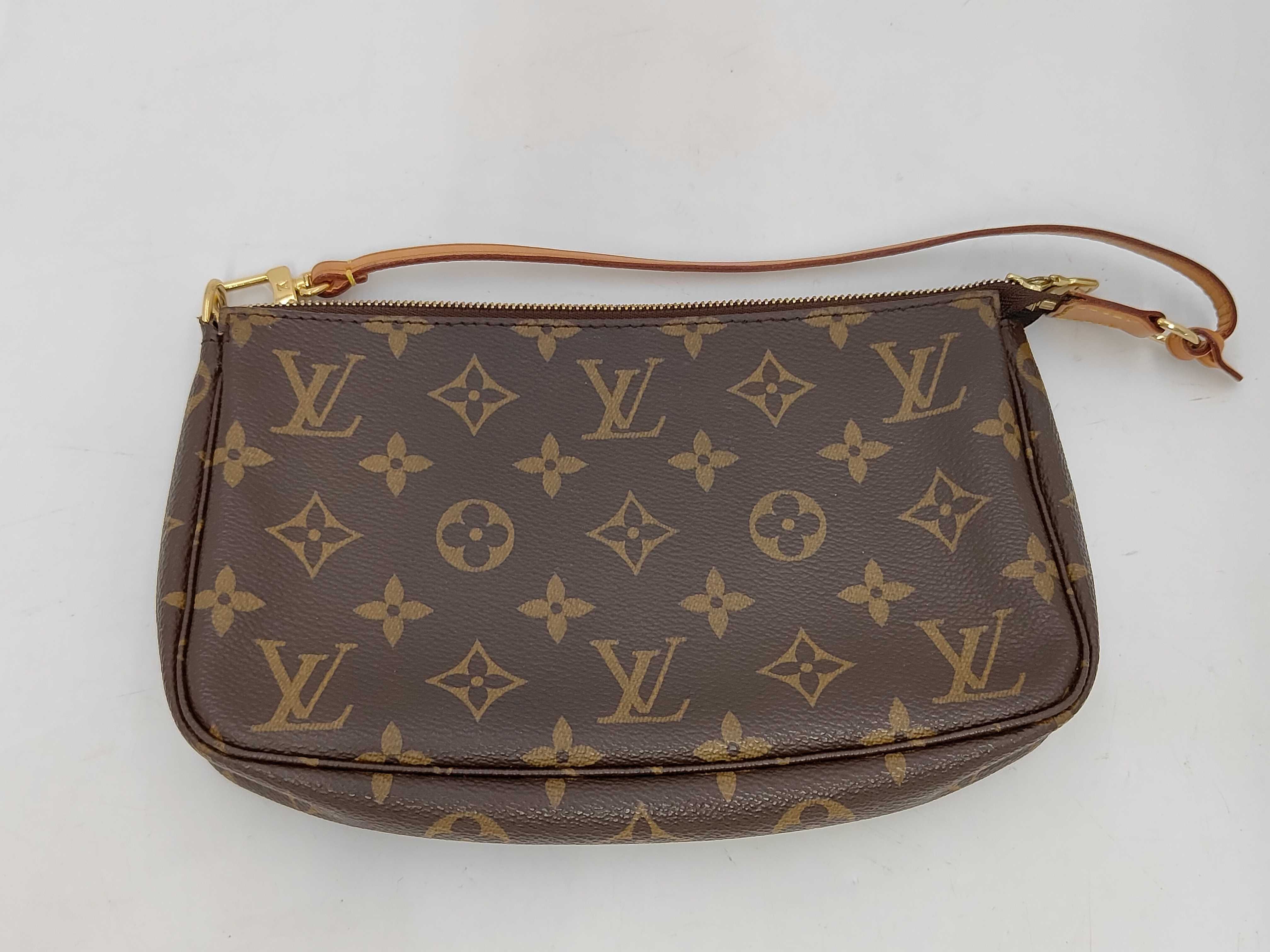 Monogram Louis Vuitton Monogram Pochette Accessoires M51980 AR5029 Handbag
