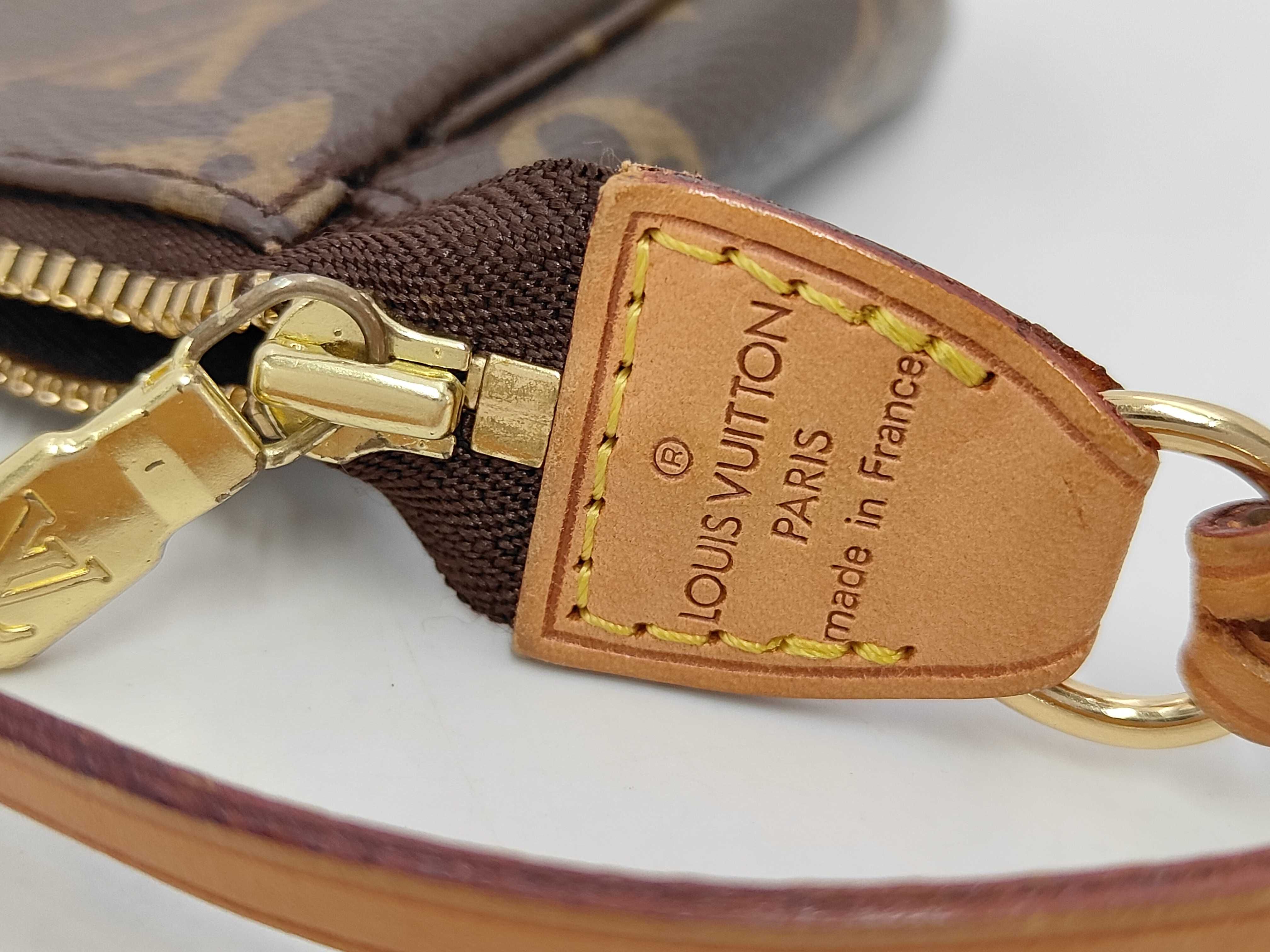 Monogram Louis Vuitton Monogram Pochette Accessoires M51980 AR5029 Handbag — view 9