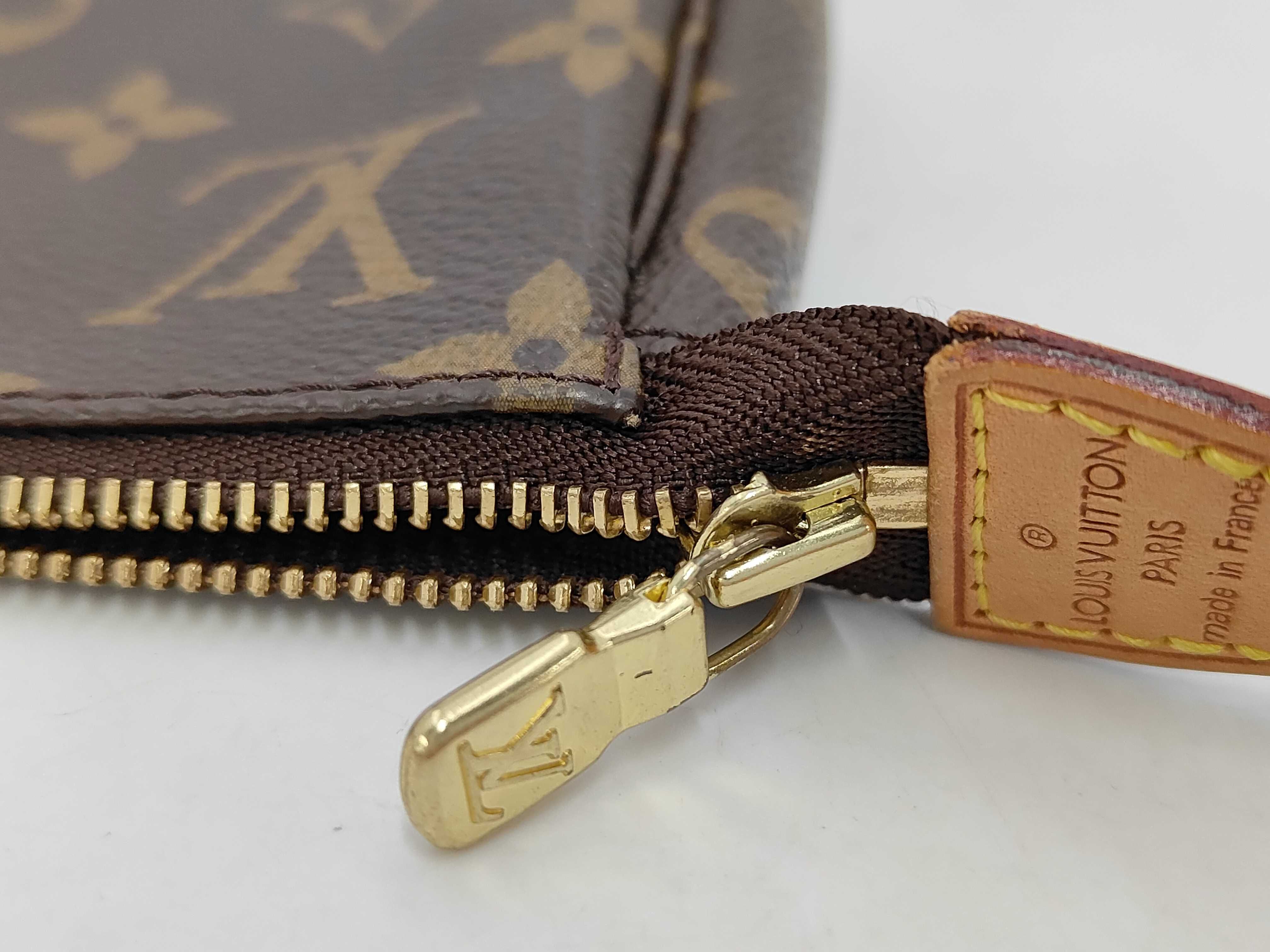 Monogram Louis Vuitton Monogram Pochette Accessoires M51980 AR5029 Handbag — view 10