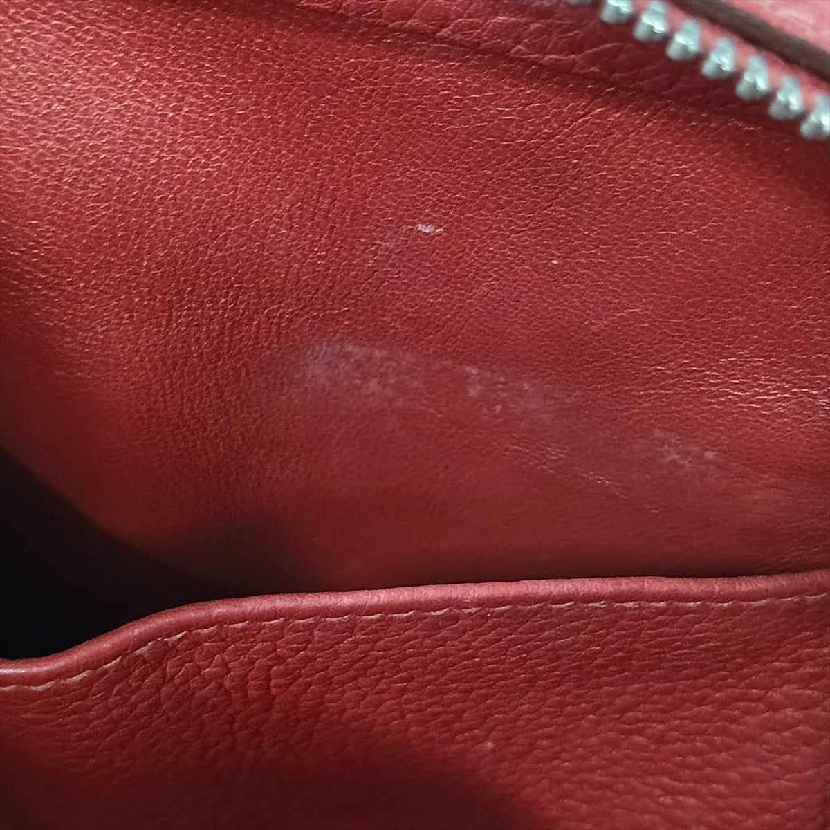 Lindy 34, Taurillon Clemence leather, Rouge Garance, silver hardware. P: 2012 — view 12