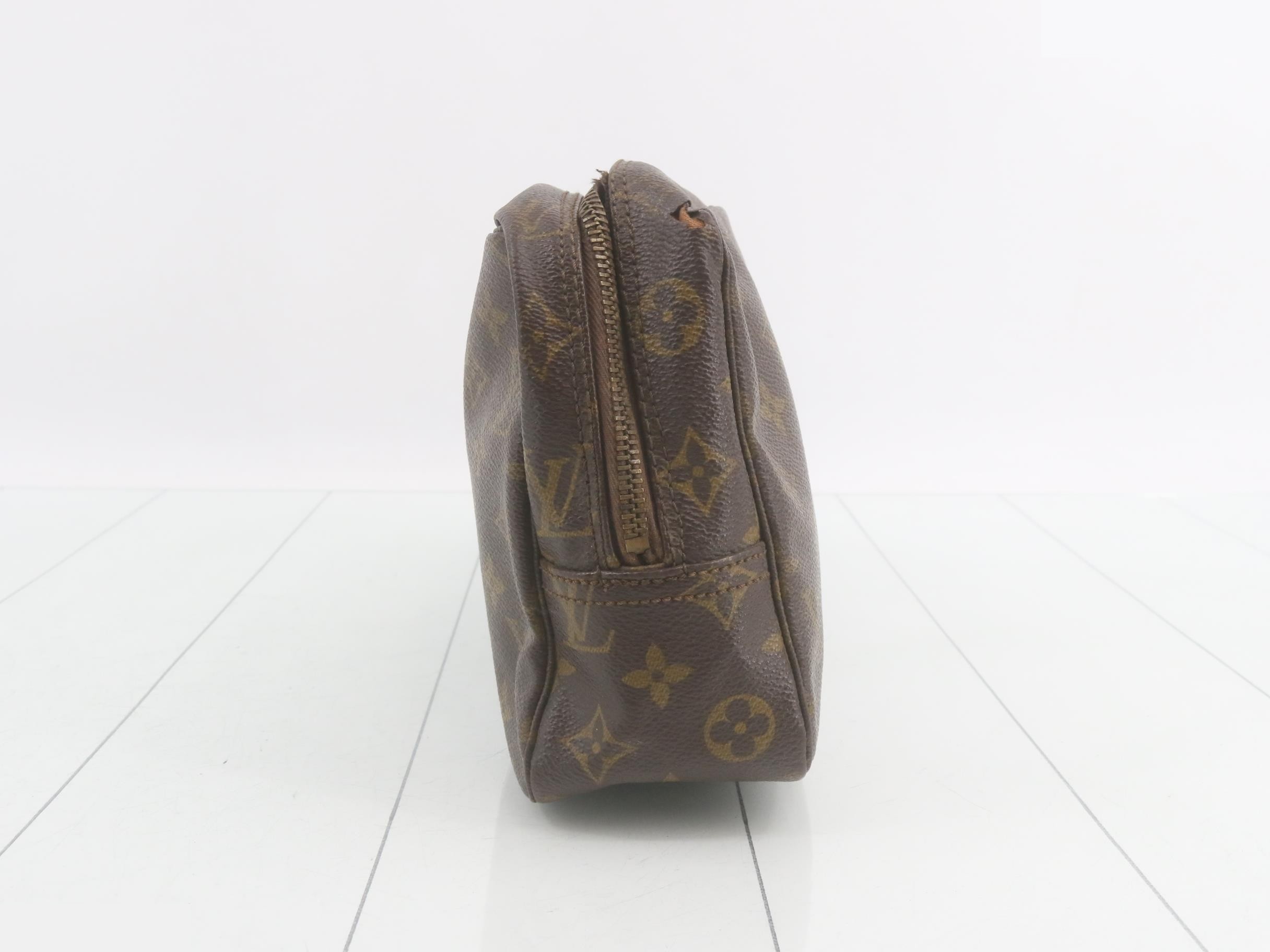 Monogram Vanity — view 3