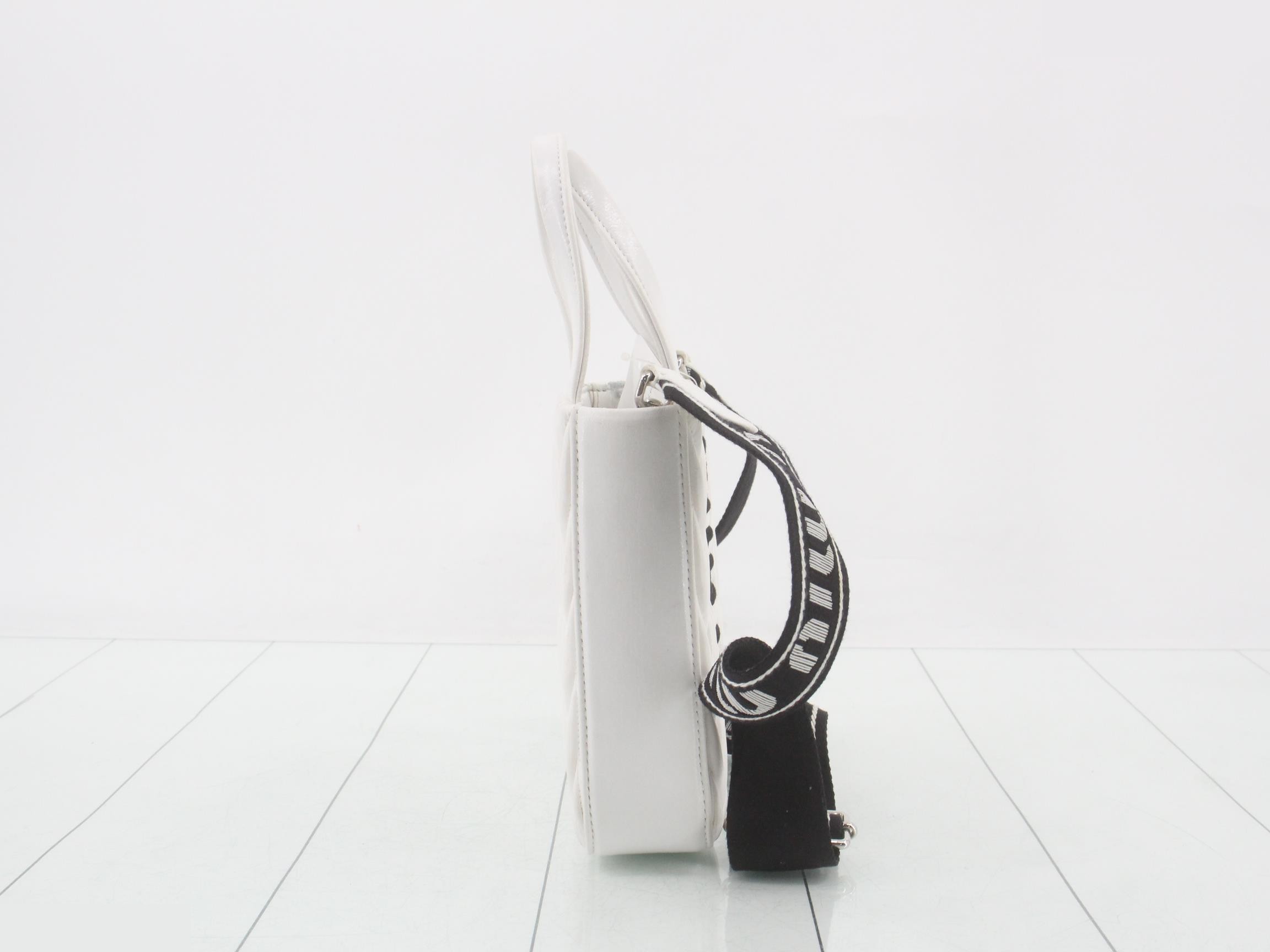 Matelassé (bag) - Shoulder bag — view 4
