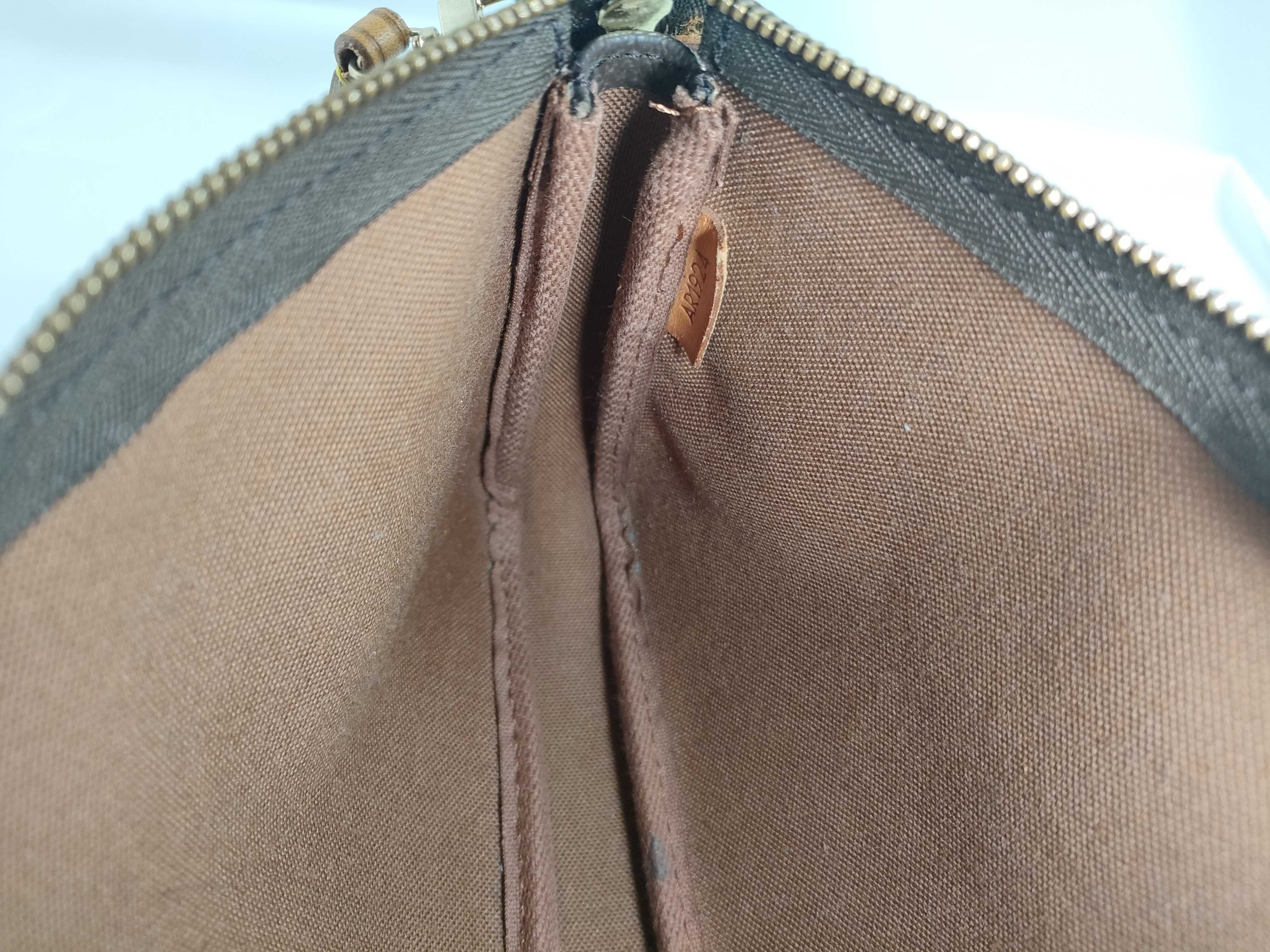 Monogram Accessoires AR1924 Handbag — view 11