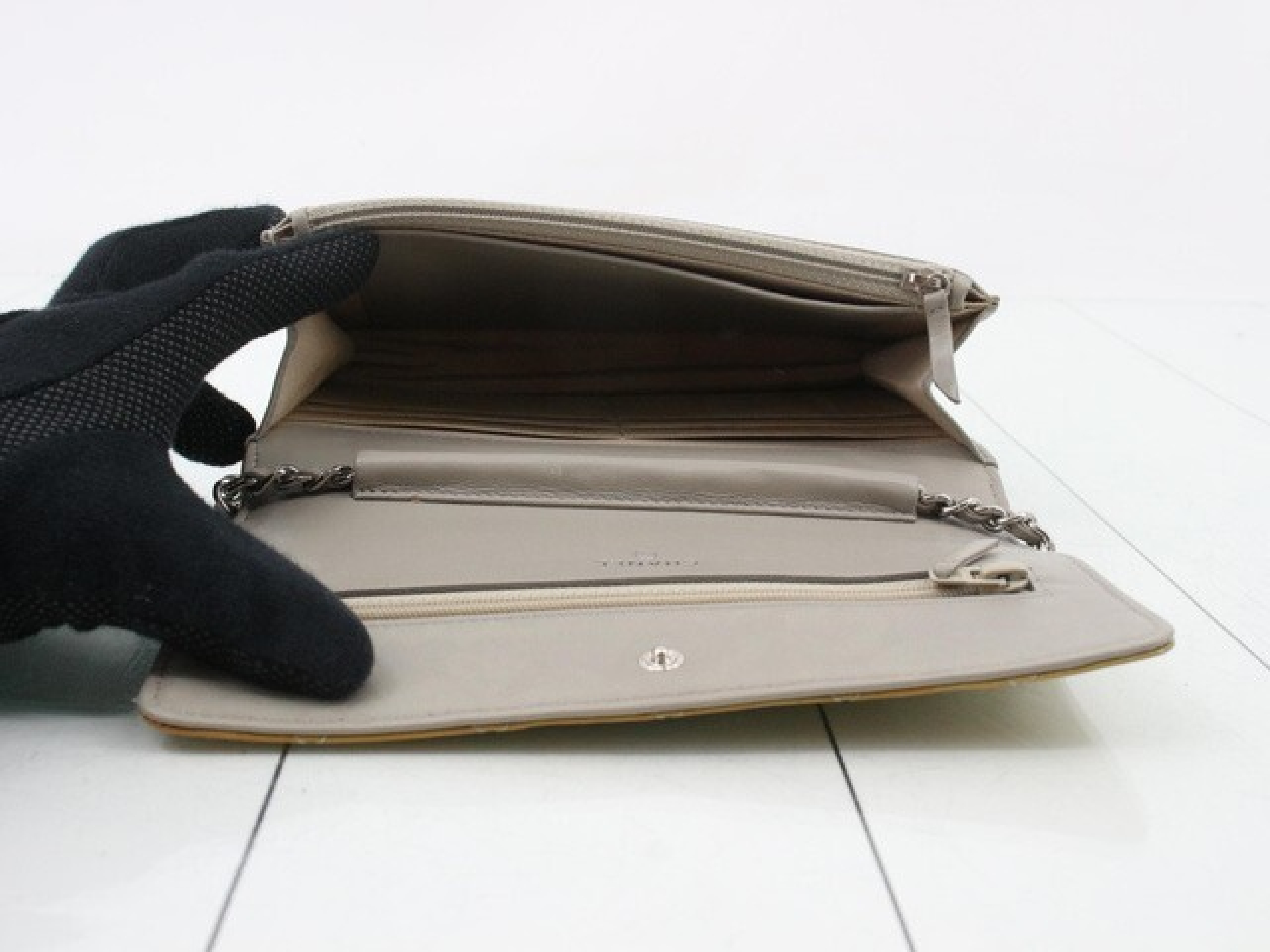 Matelassé Chain Wallet Shoulder Bag (with original seal, serial number 16-series) — view 6