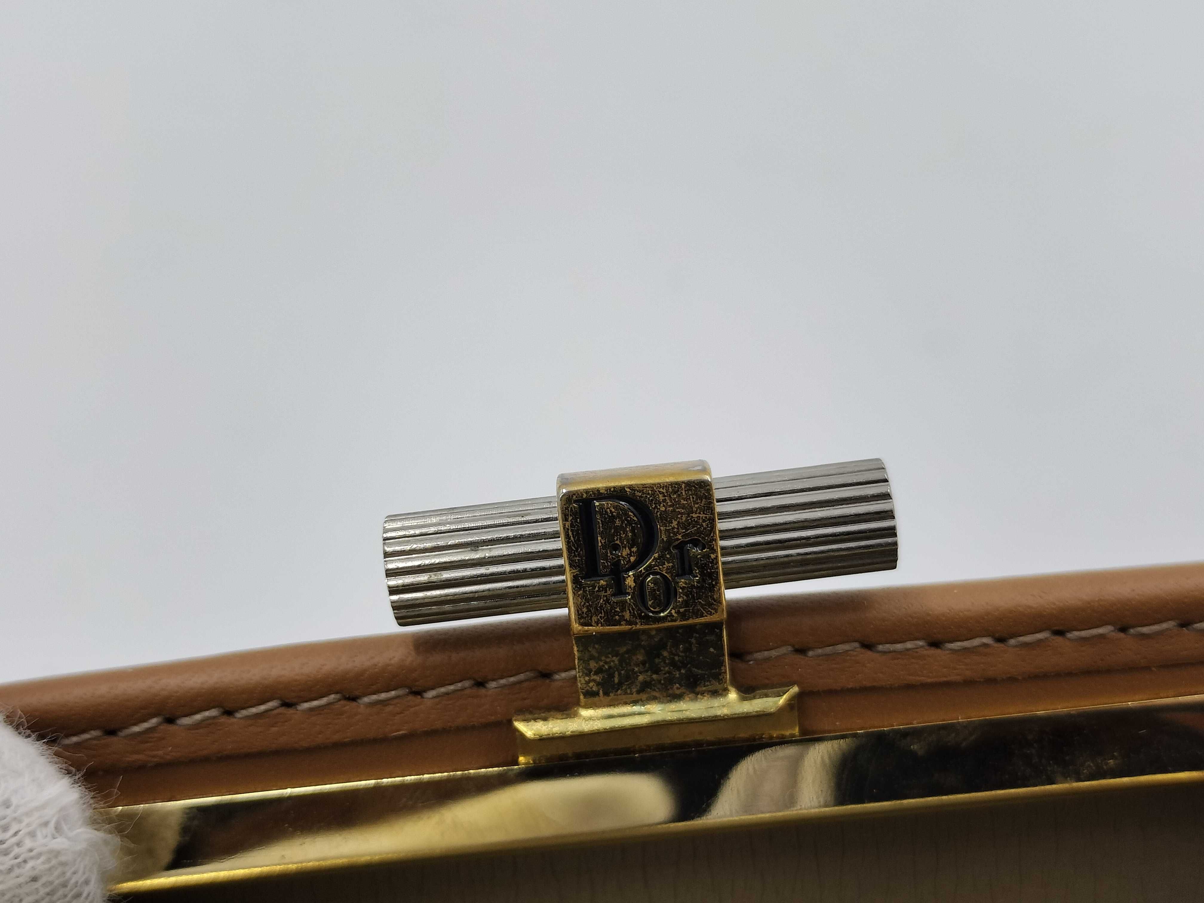 Trotter Coin Case — view 8