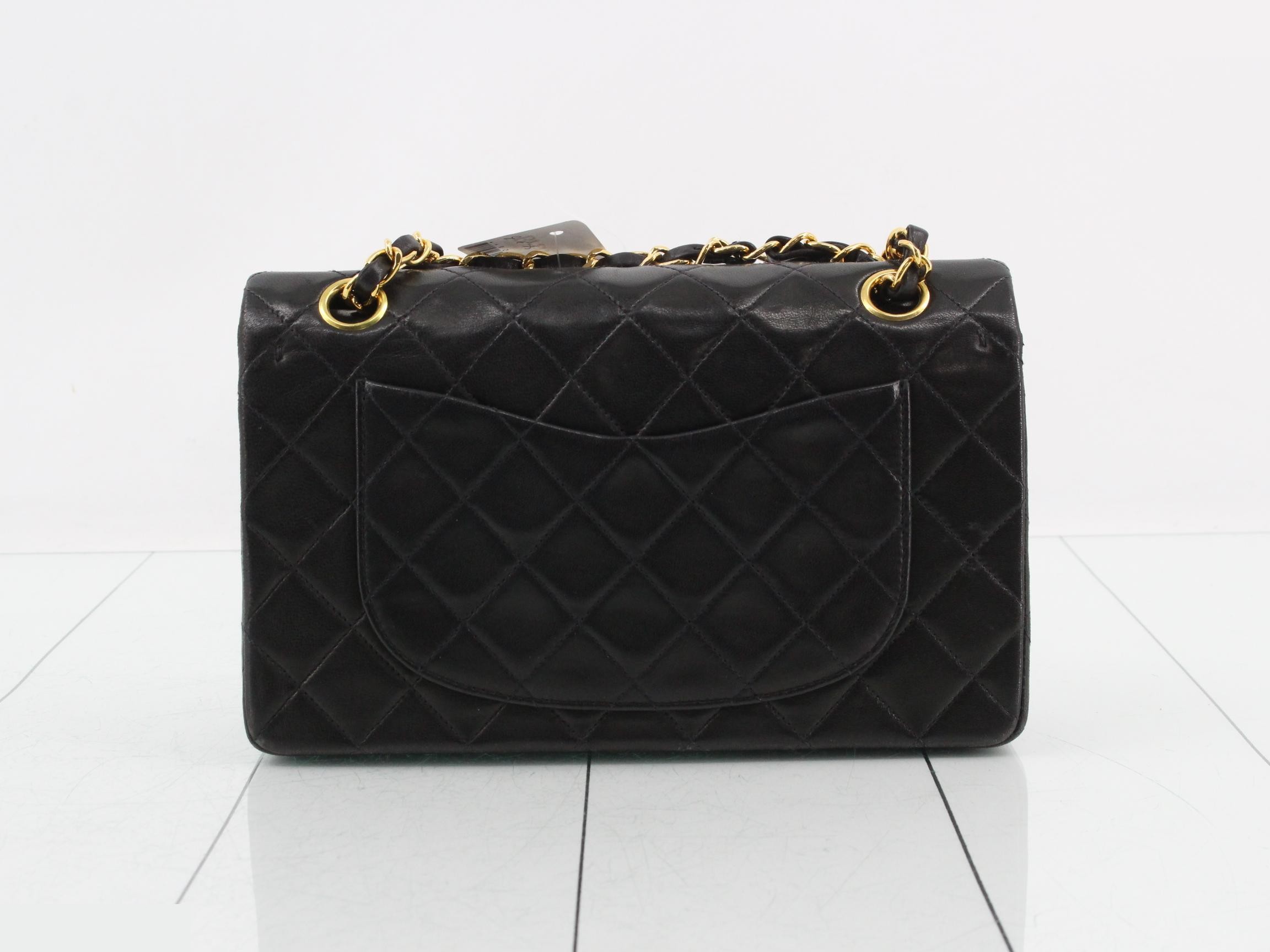 Matelassé Chain Shoulder Bag, Size 23, Lambskin — view 2