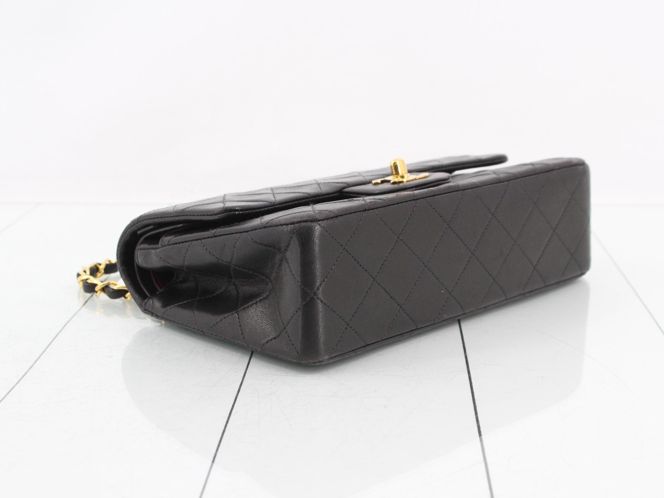 Matelassé Chain Shoulder Bag, Size 23, Lambskin — view 5