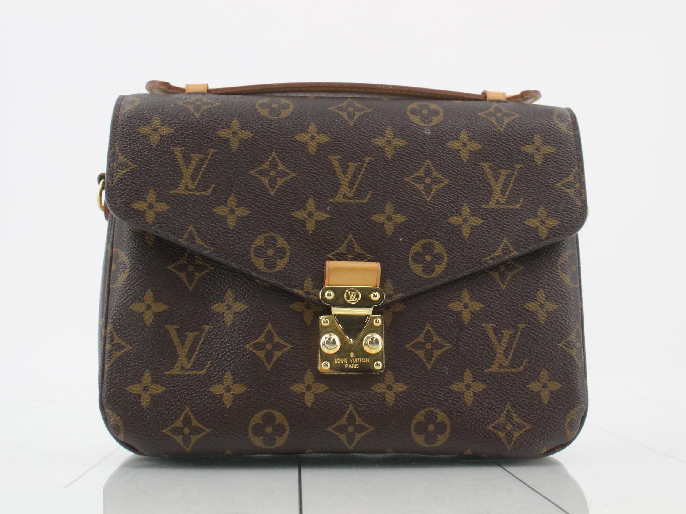 Monogram Pochette Metis MM 2-Way Handbag