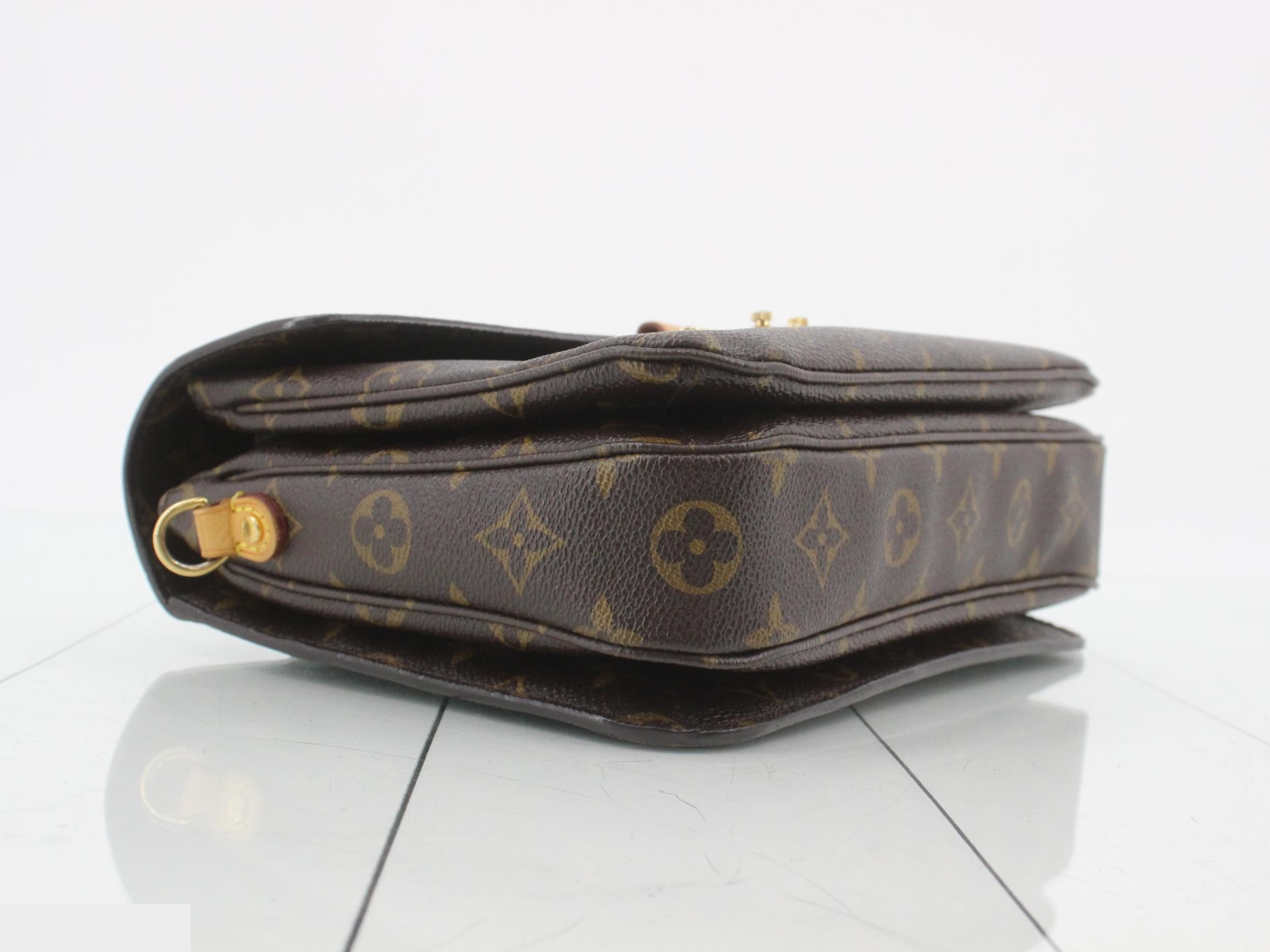 Monogram Pochette Metis MM 2-Way Handbag — view 5
