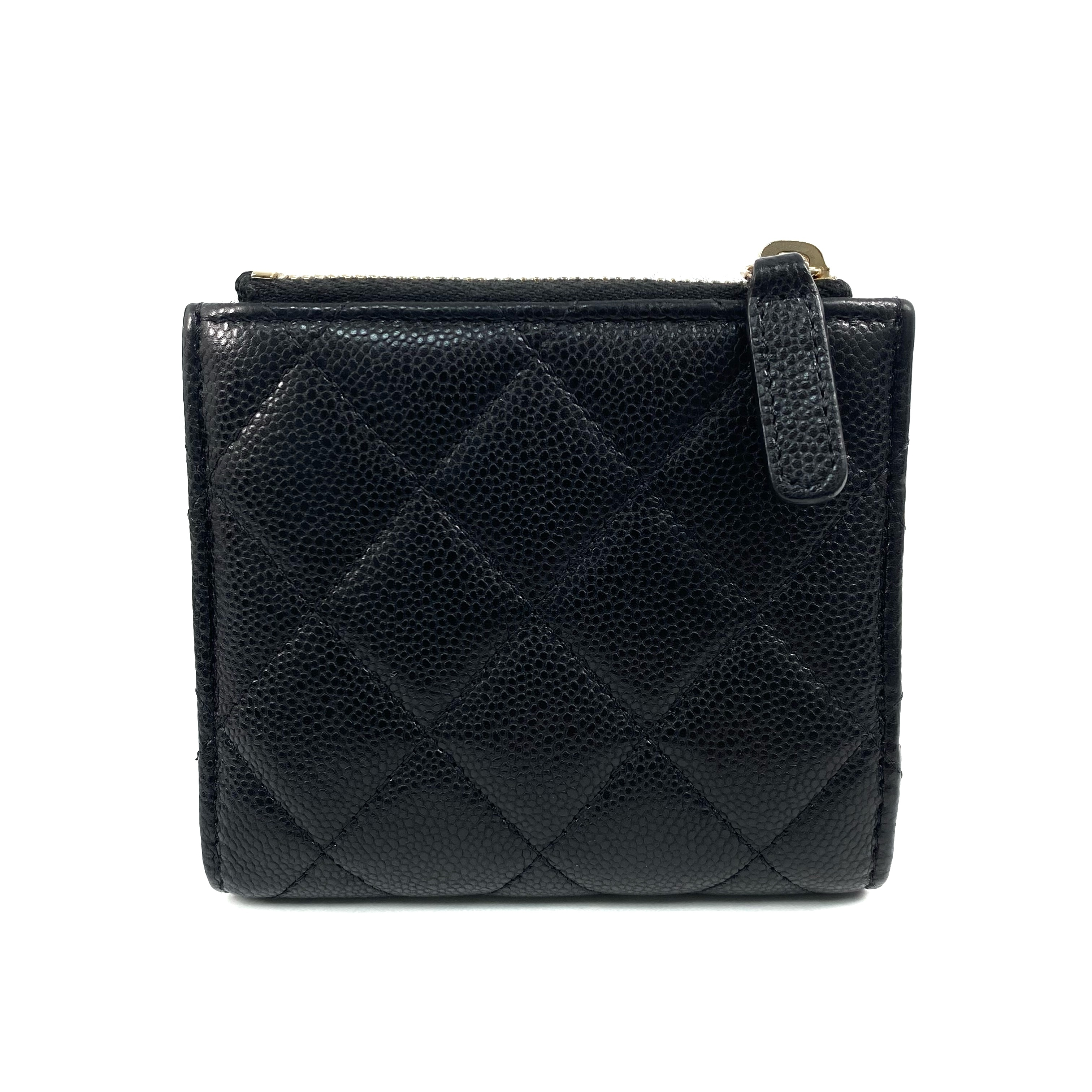 【*Shipped from: Hong Kong*】CHANEL ( ) Black Caviar Skin Bi-fold Wallet AP3388 Billfold — view 3