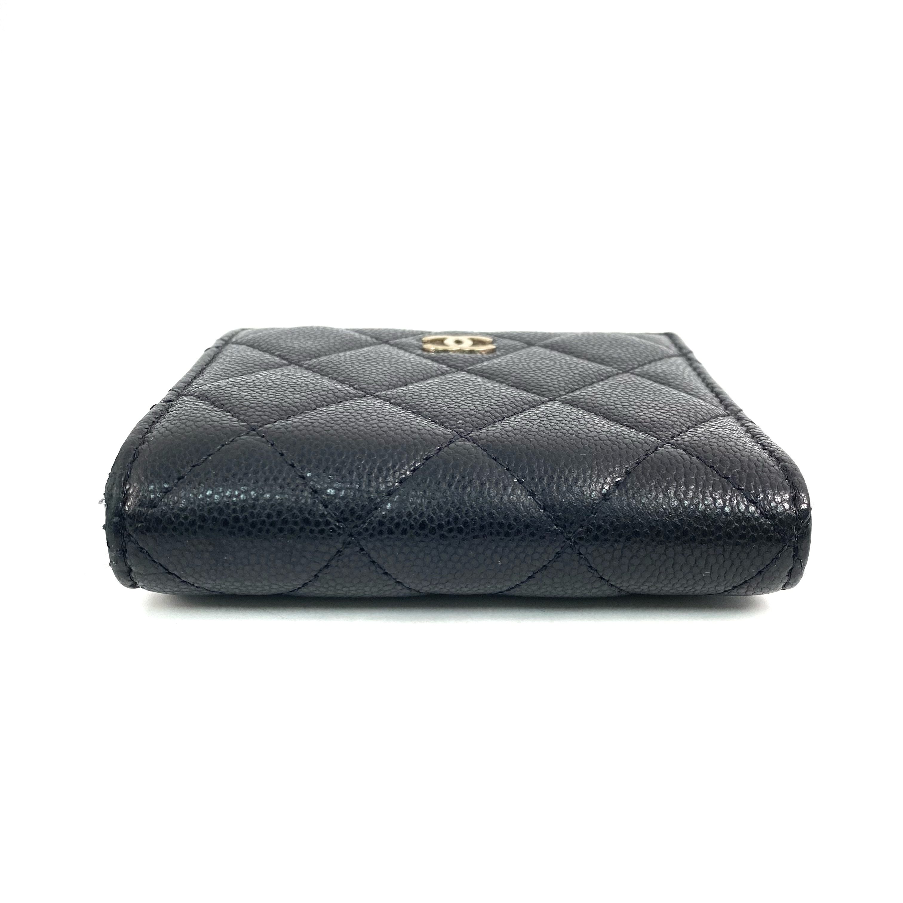 【*Shipped from: Hong Kong*】CHANEL ( ) Black Caviar Skin Bi-fold Wallet AP3388 Billfold — view 5