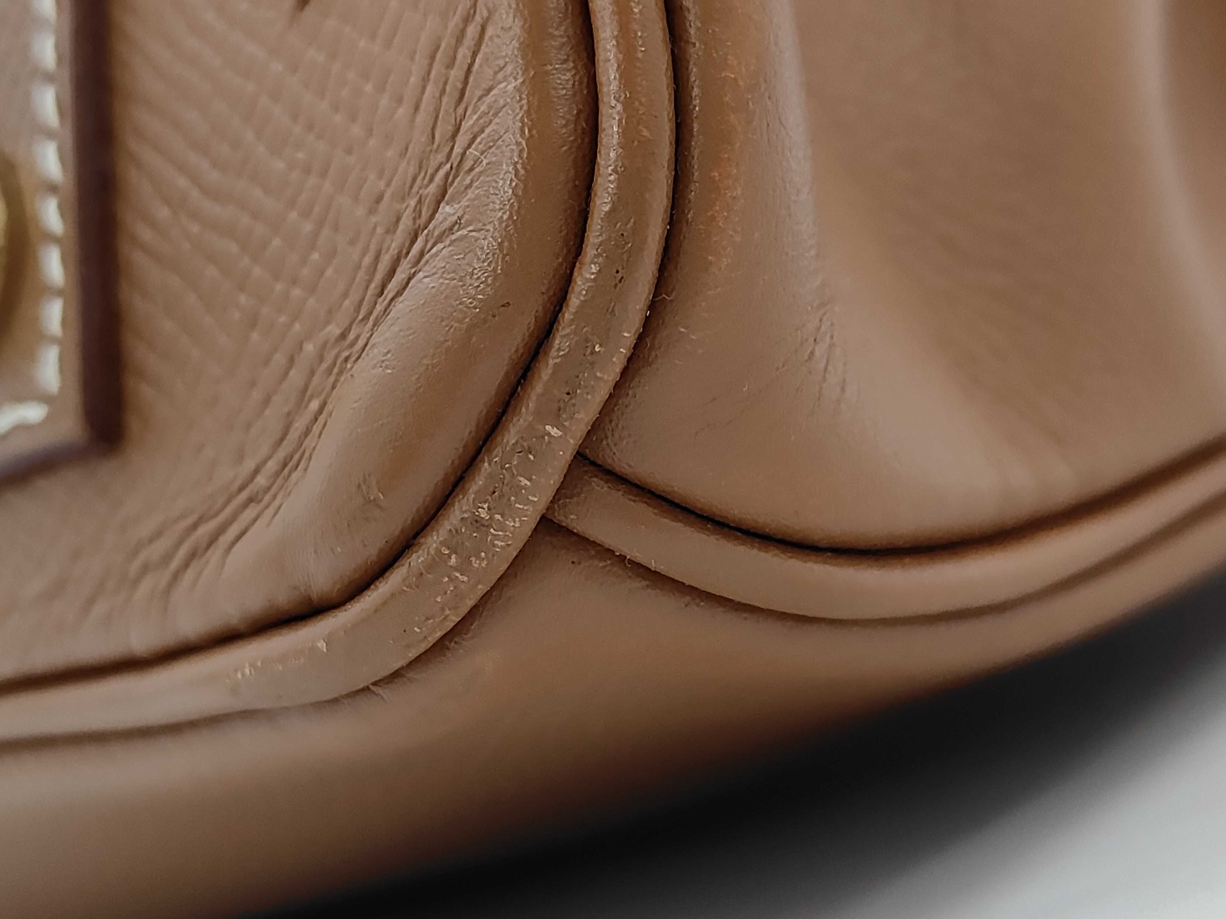 Birkin 40 Courchevel Leather Gold Hardware D Stamp Handbag — view 4
