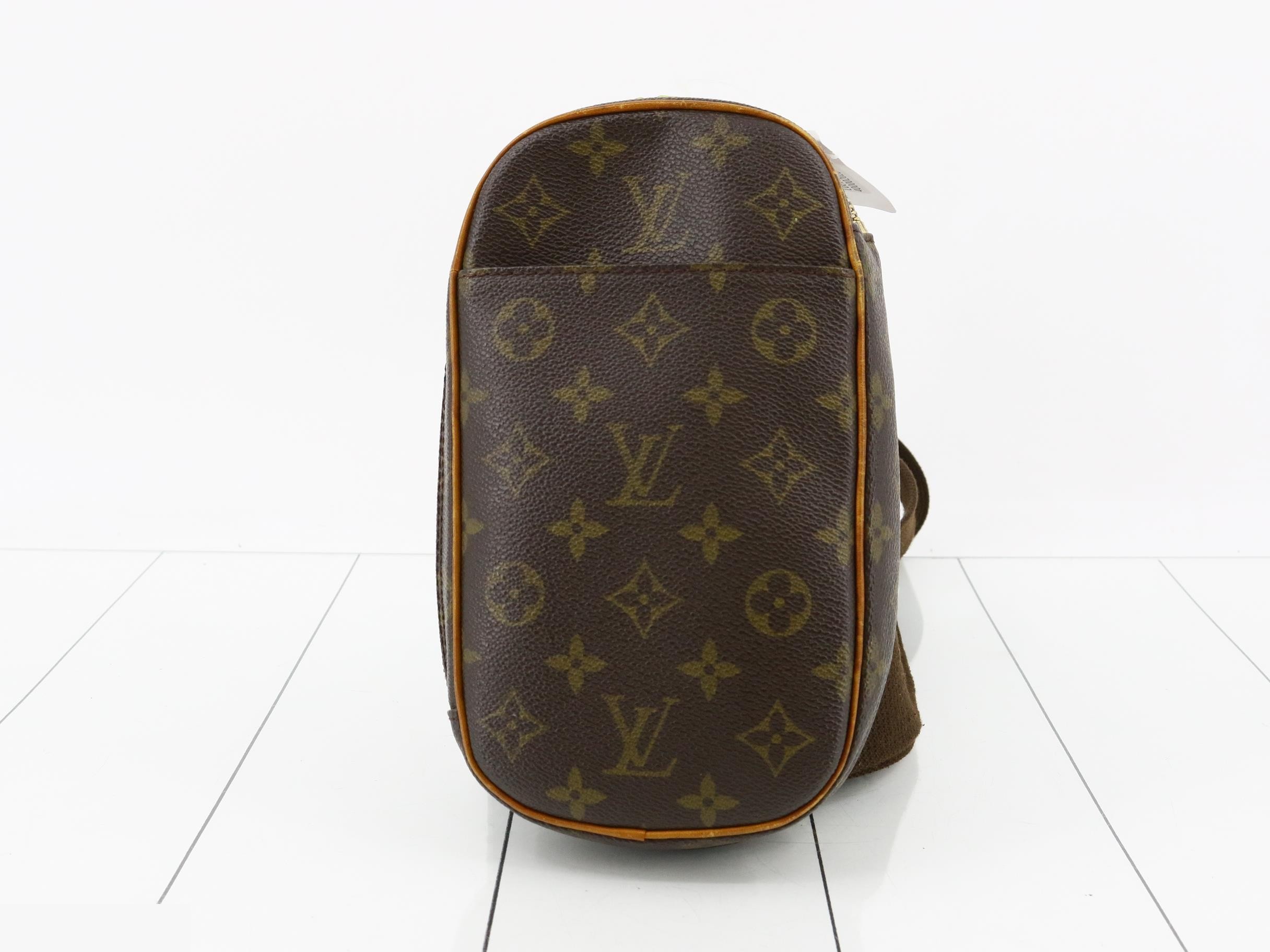Damier Pochette Gange Shoulder Bag