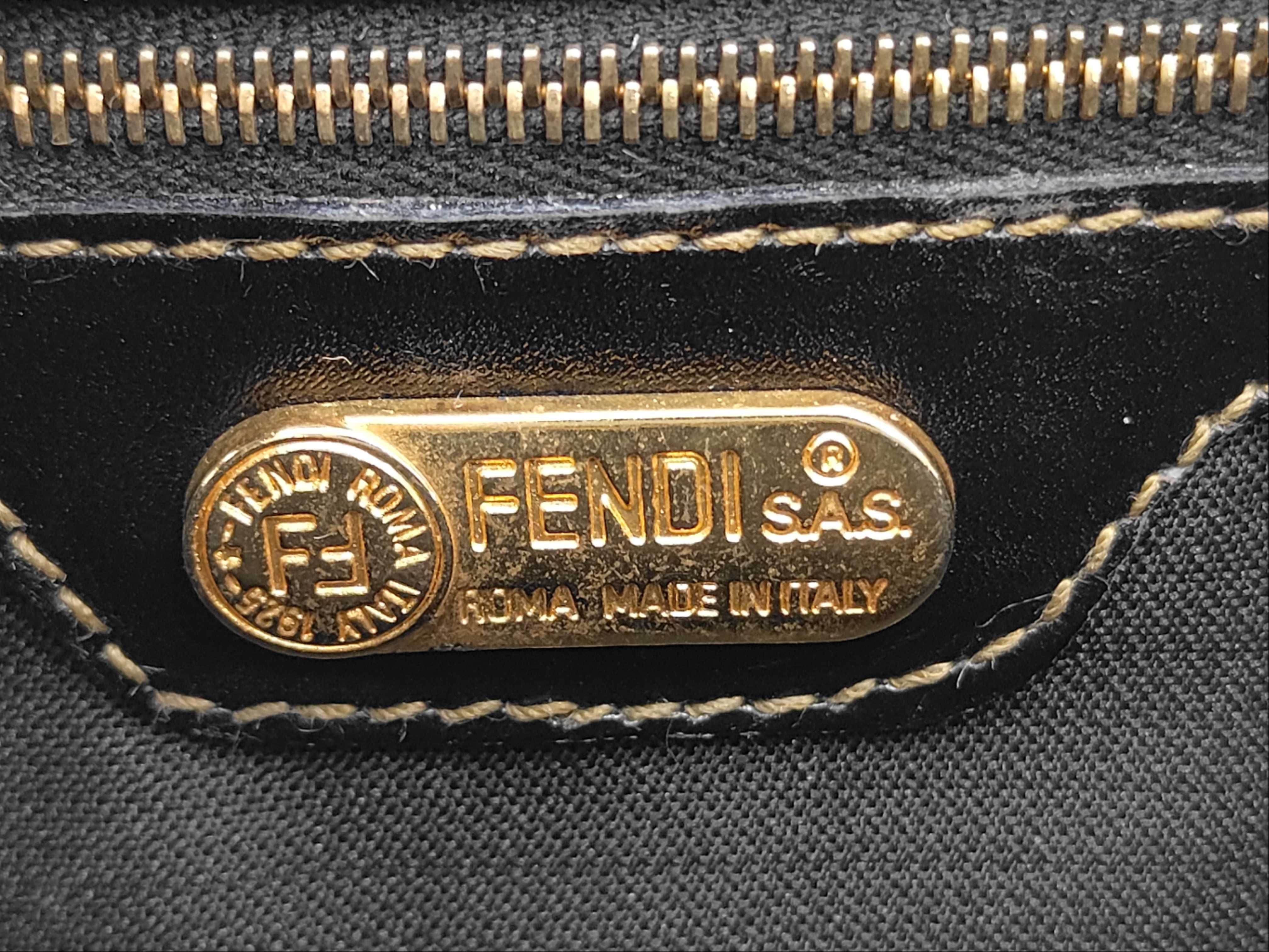 handbag — view 10