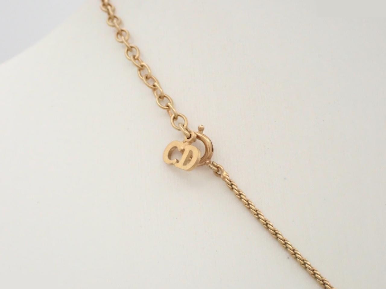 Ribbon, CD logo, precious metal necklace/pendant, neck circumference approximately 47cm — view 2
