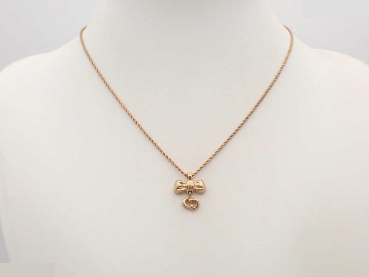Ribbon, CD logo, precious metal necklace/pendant, neck circumference approximately 47cm — view 3