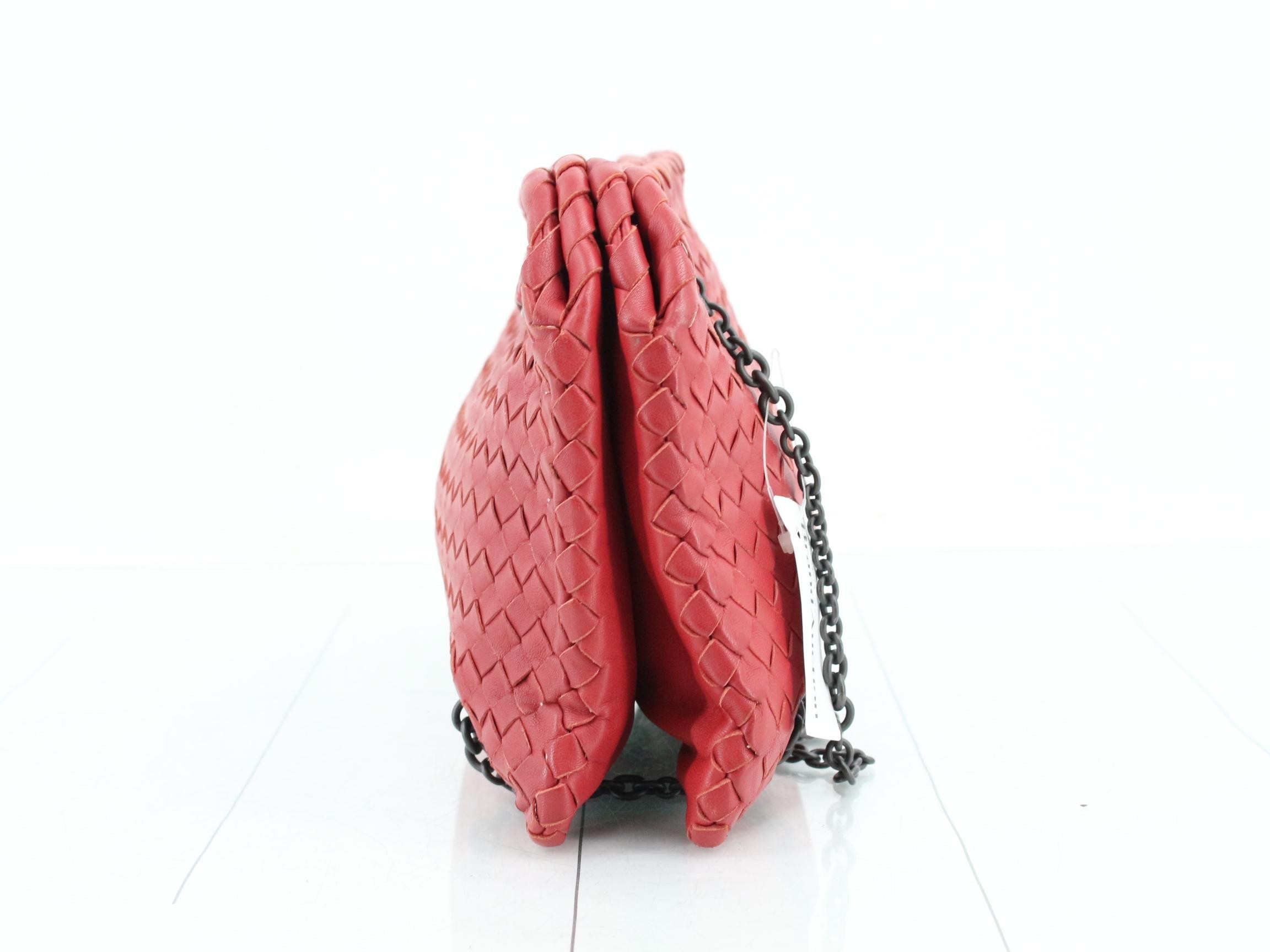Intrecciato Chain Shoulder Bag — view 3