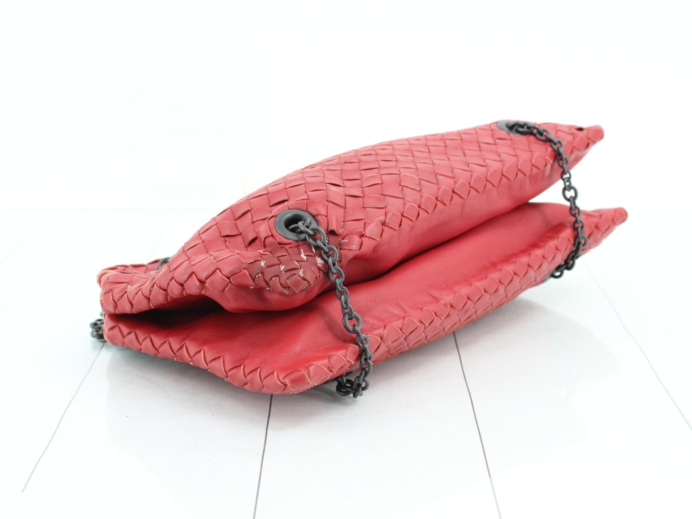 Intrecciato Chain Shoulder Bag — view 5