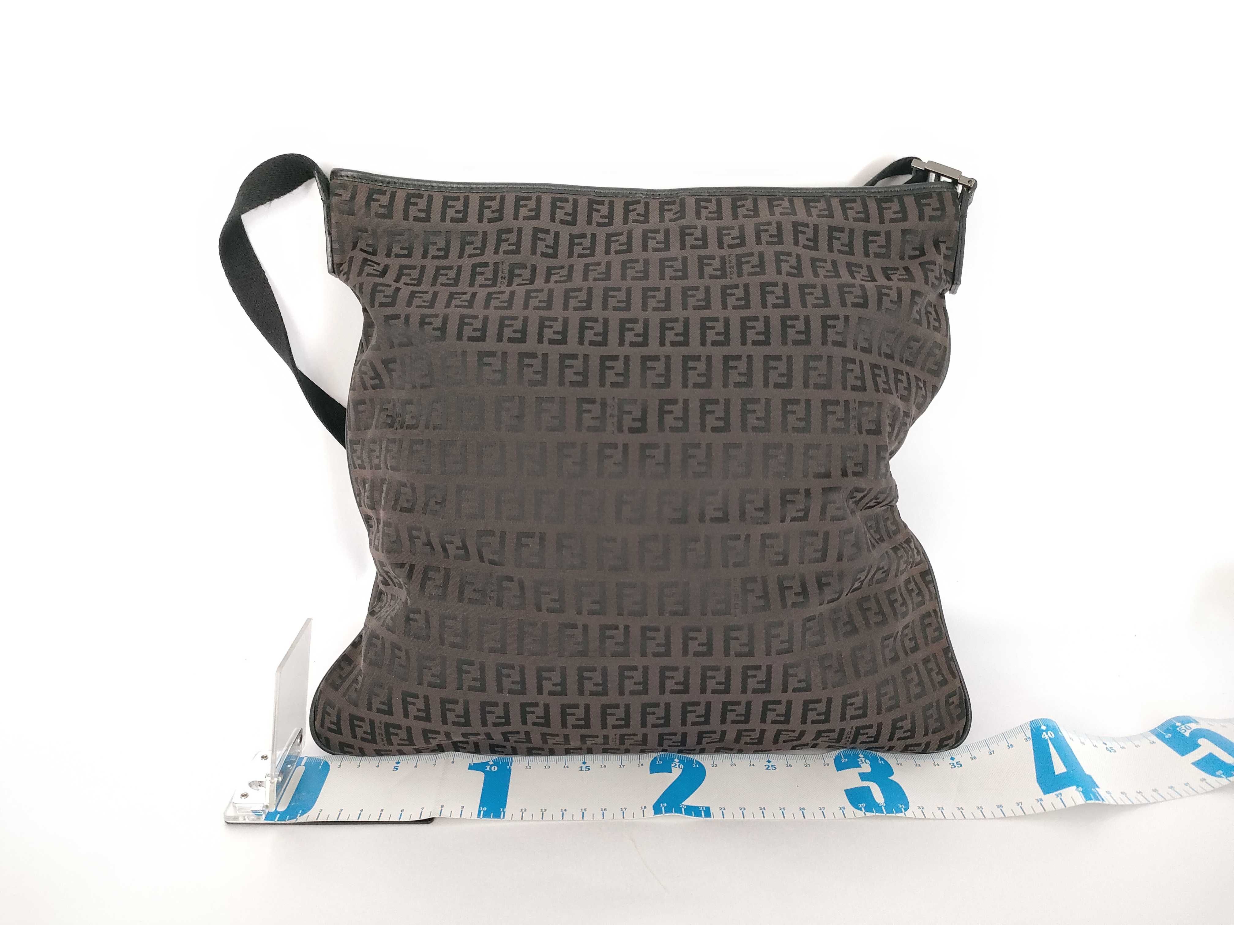 Zucchino Shoulder Bag — view 2
