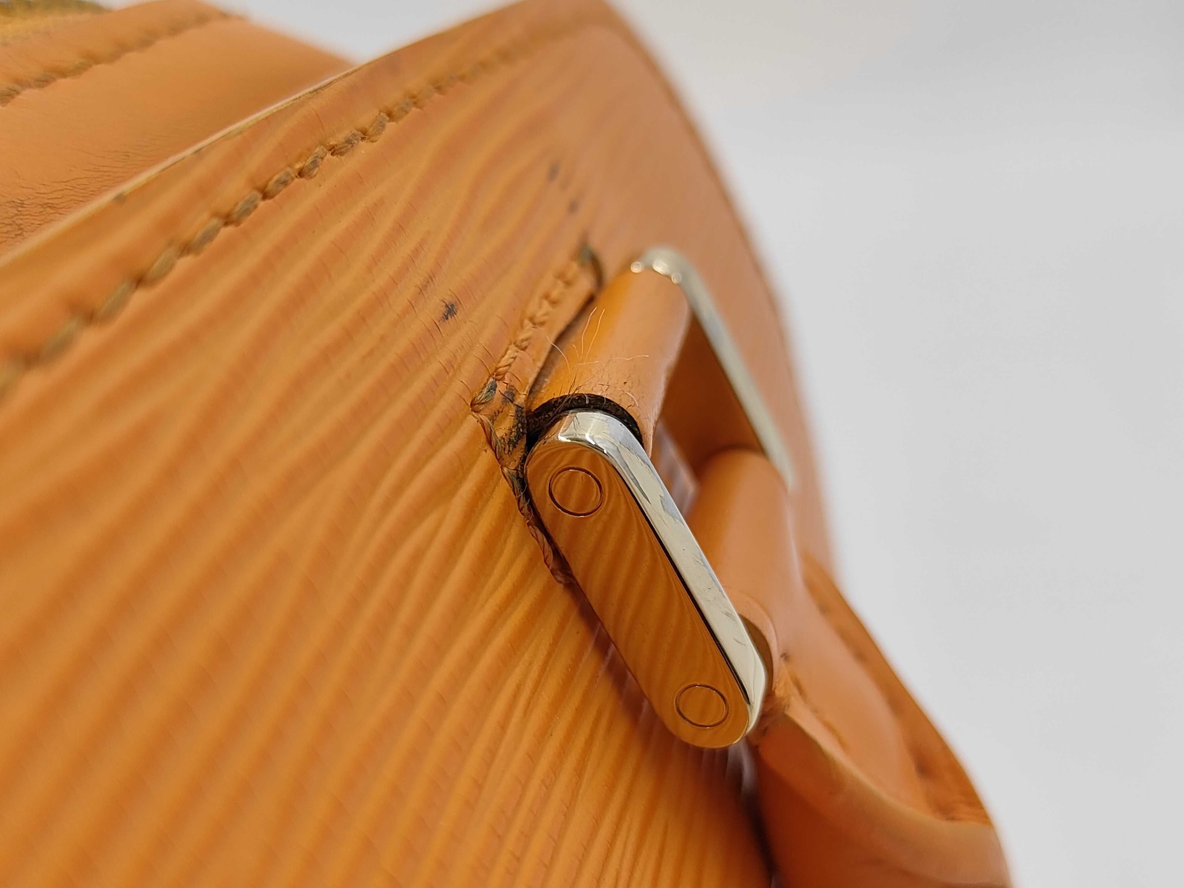 Epi Pont Neuf Orange Handbag — view 5
