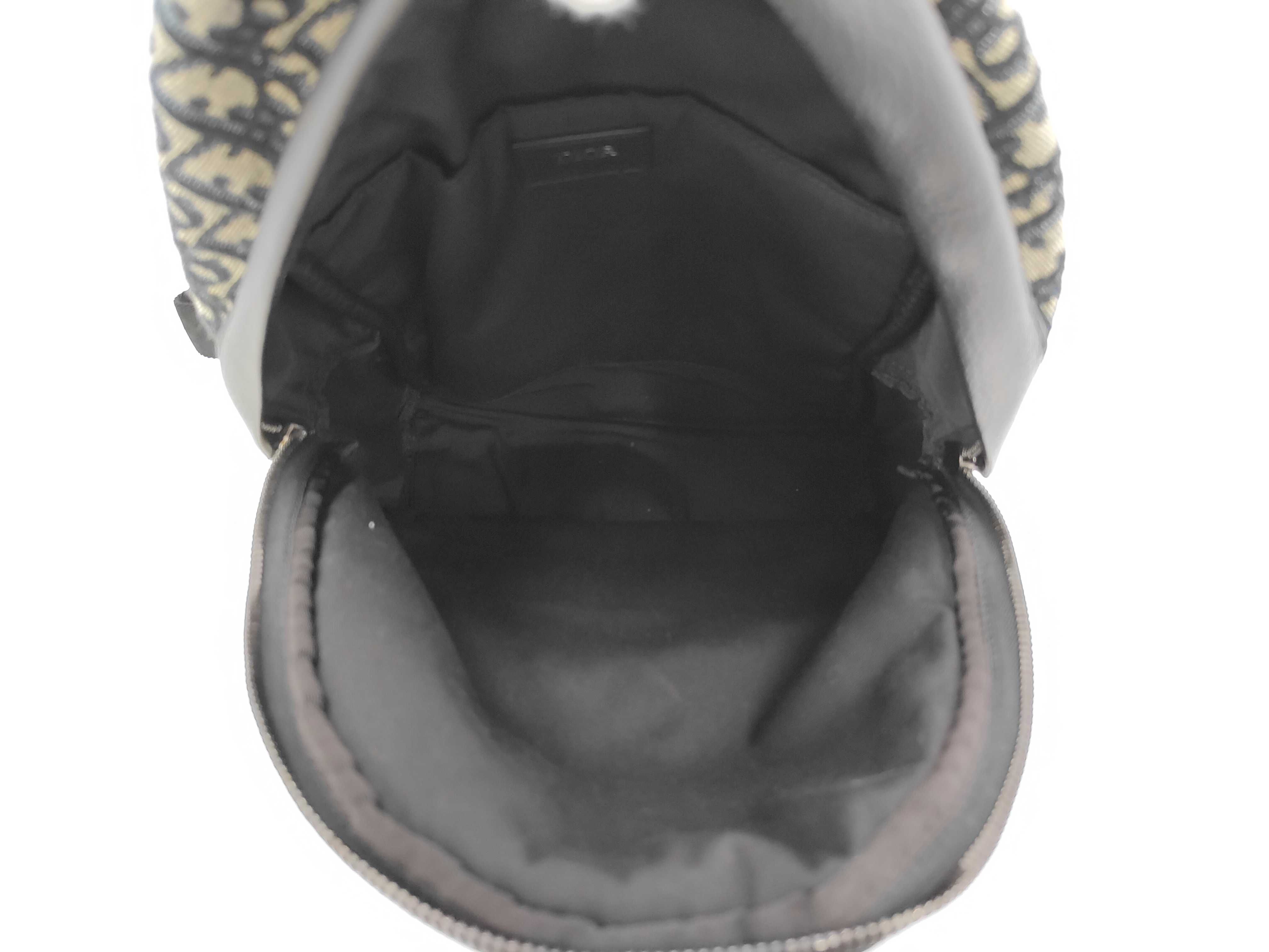 current model Oblique backpack — view 8