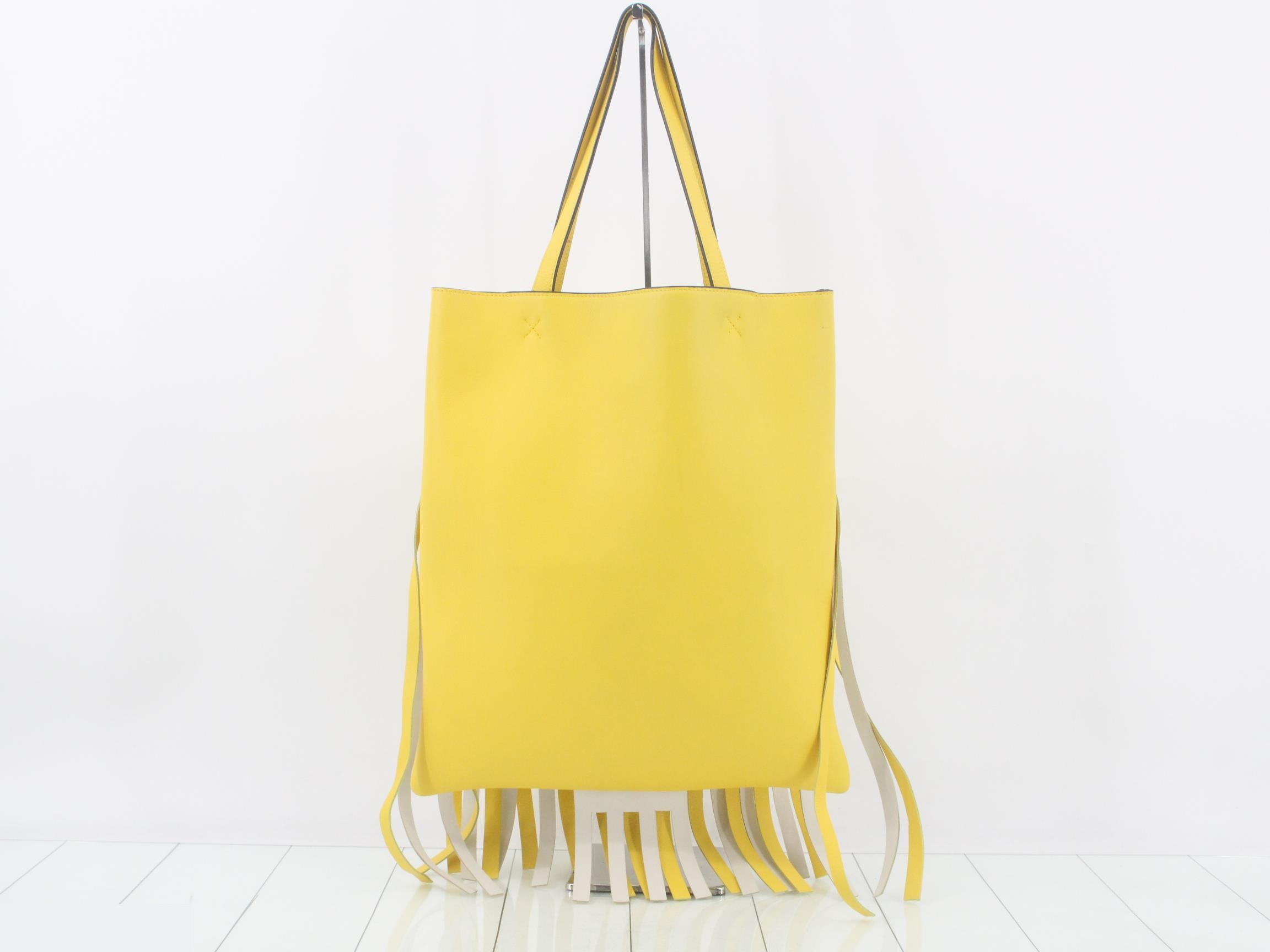 Fringe tote bag, calfskin, yellow canvas — view 2