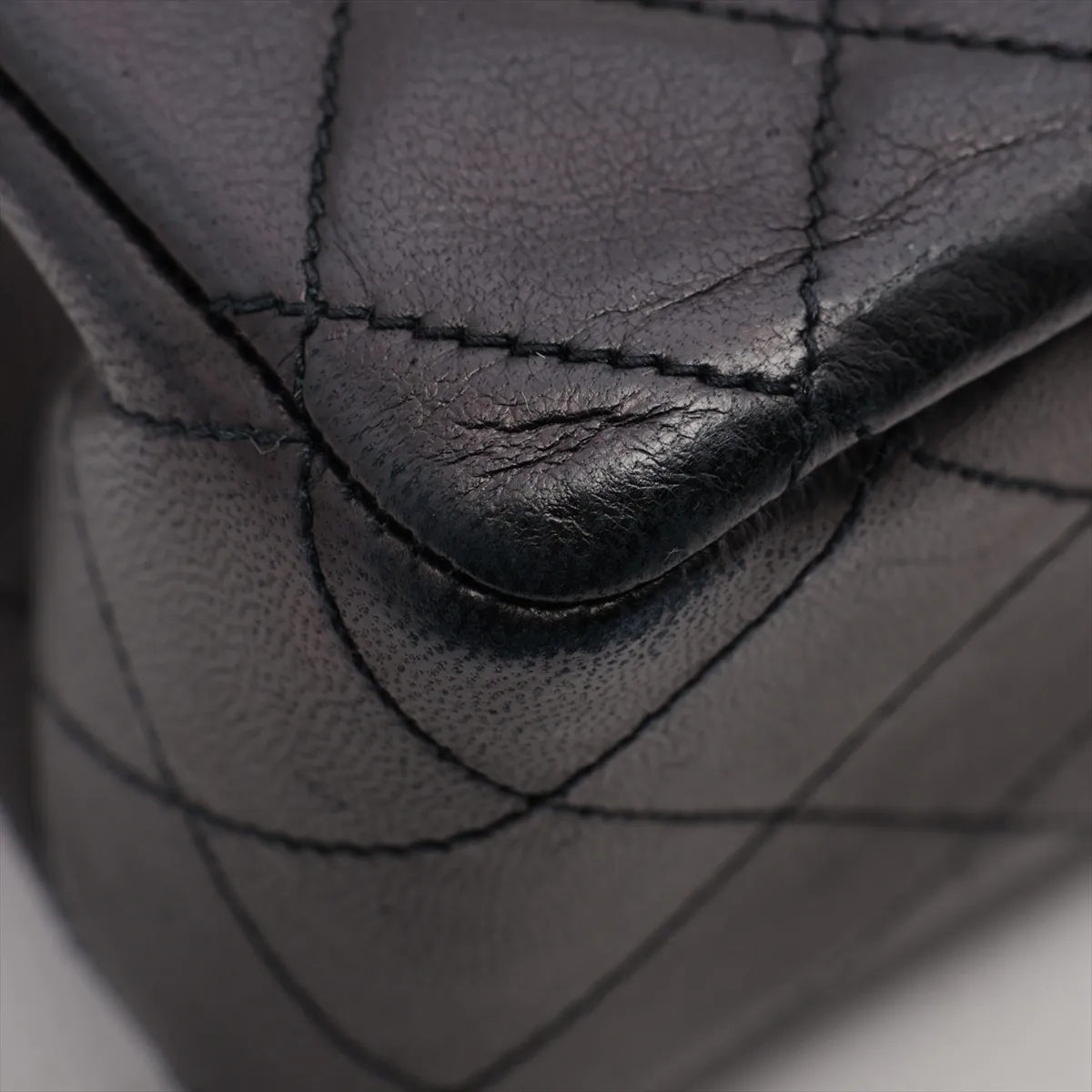 Matelasse 23 Small Lambskin Double Flap Double Chain Bag Black Gold Hardware 0355871 Series 0 A01113 — view 15