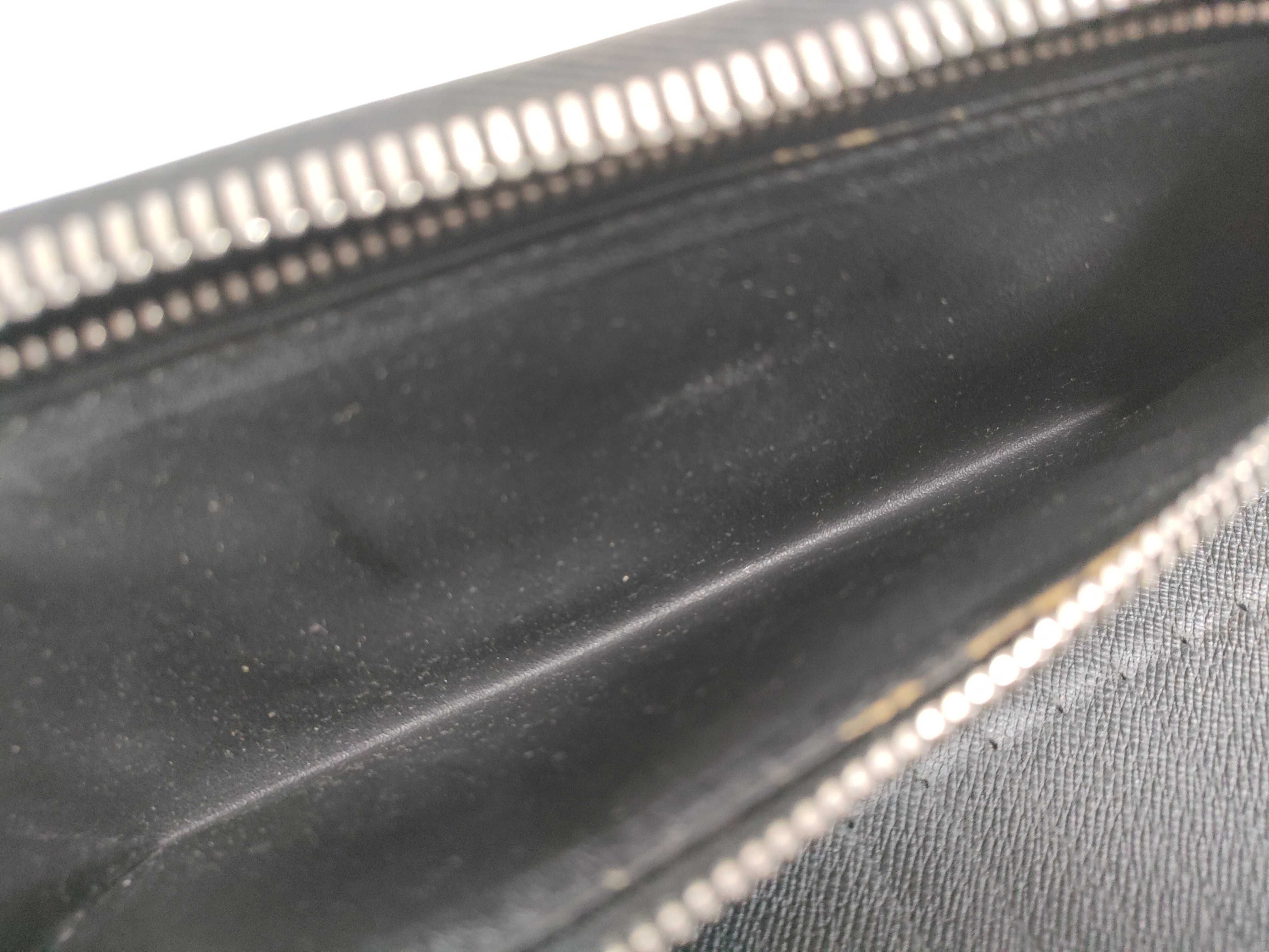 Taiga Round Zipper Long Wallet — view 10