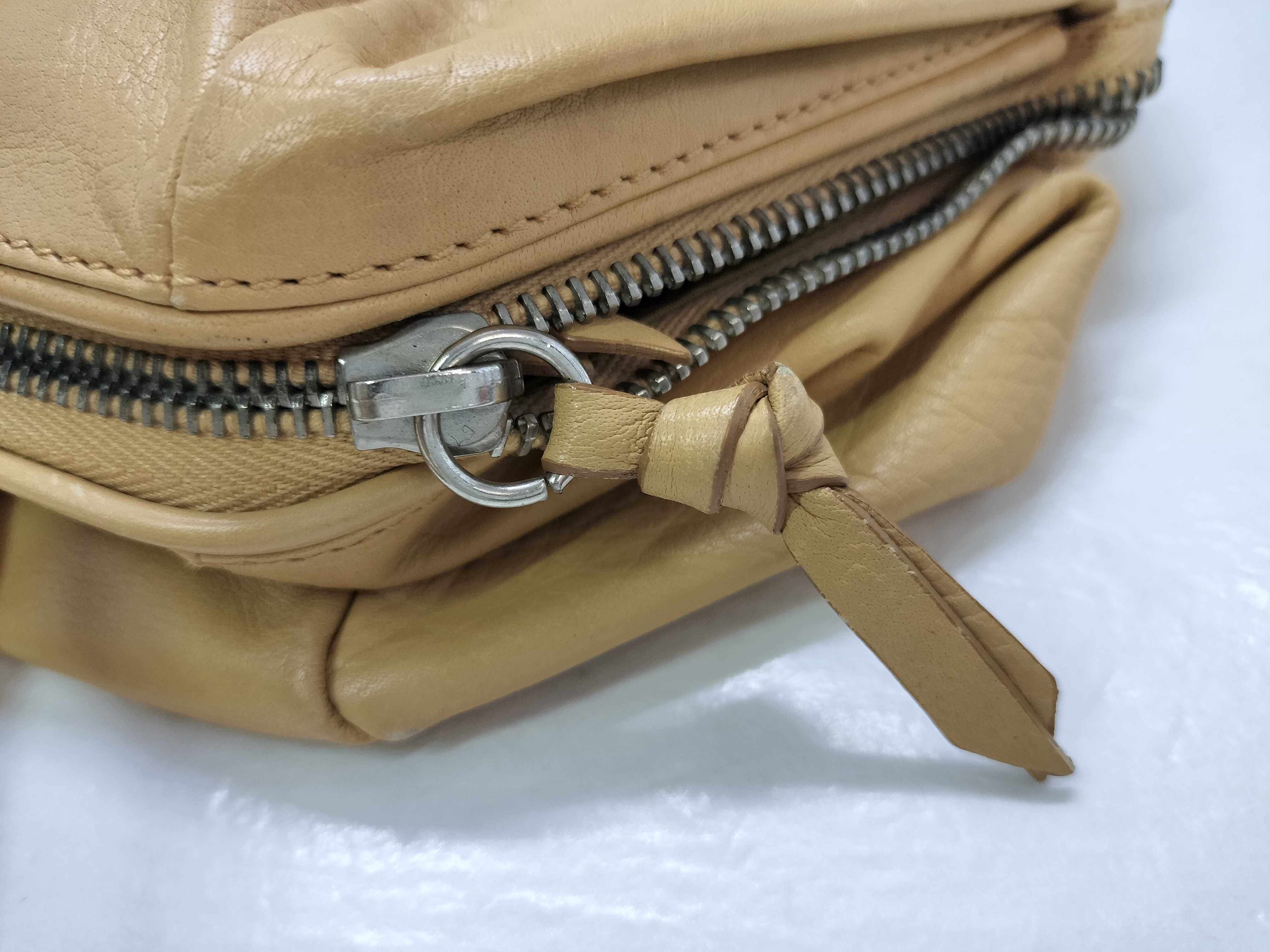 beige handbag — view 13