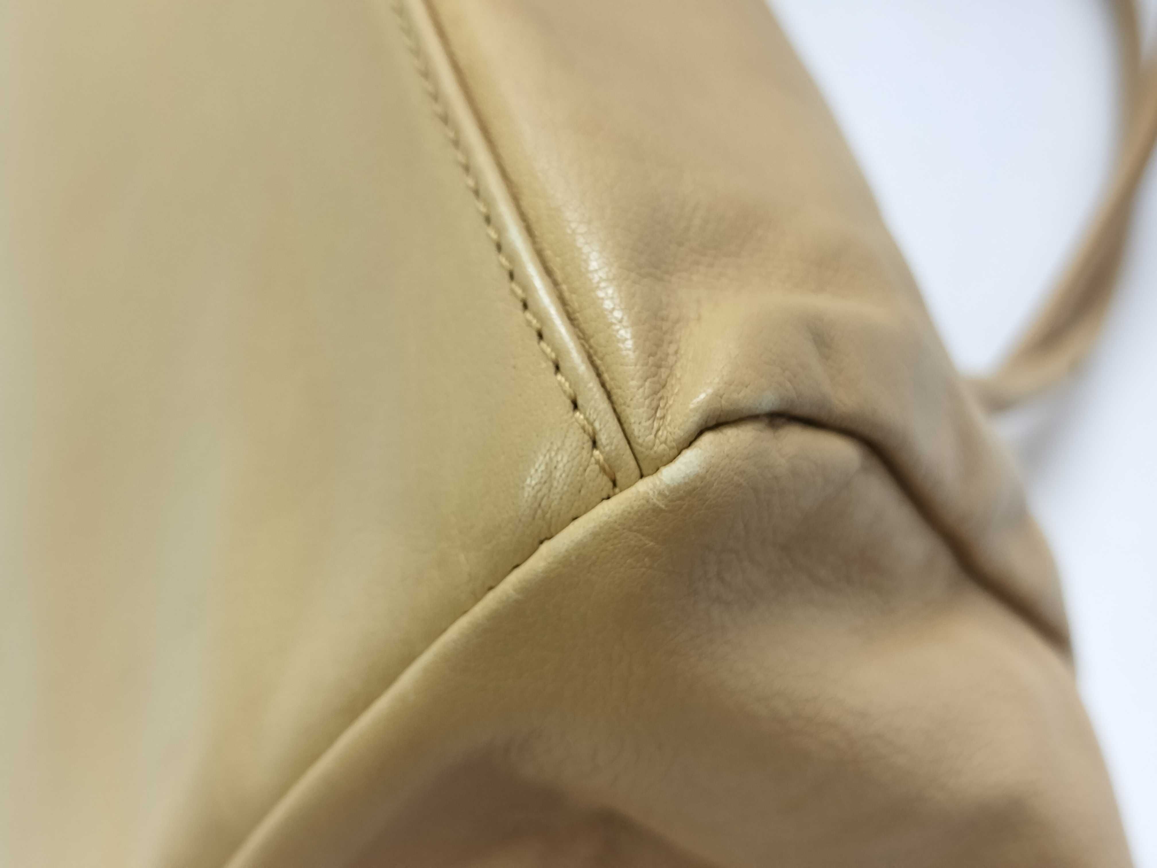 beige handbag — view 7
