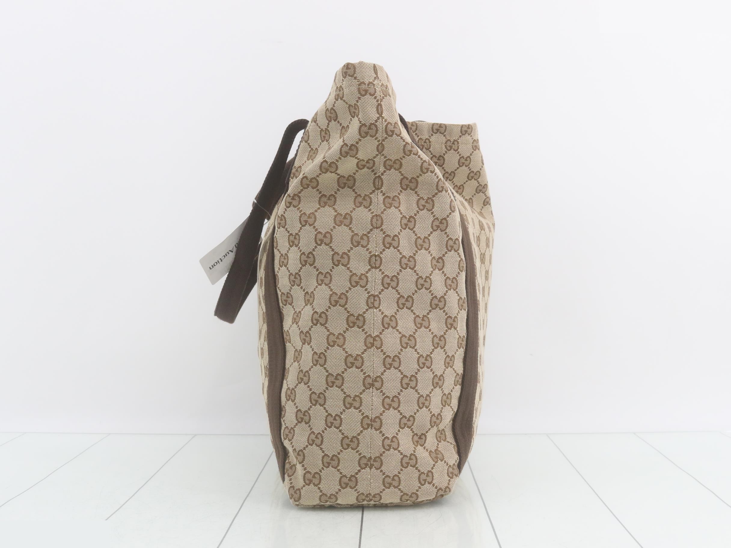 GG Canvas Shopper Tote, Brown, 33 x 36 x 12 cm — view 3
