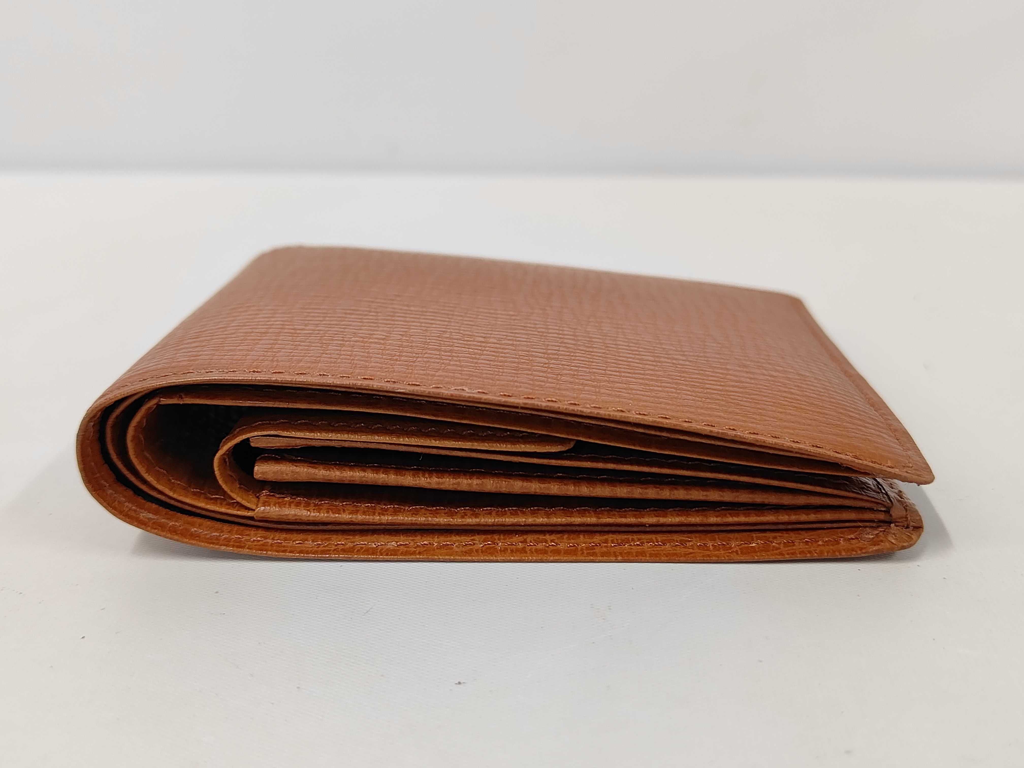 wallet — view 5