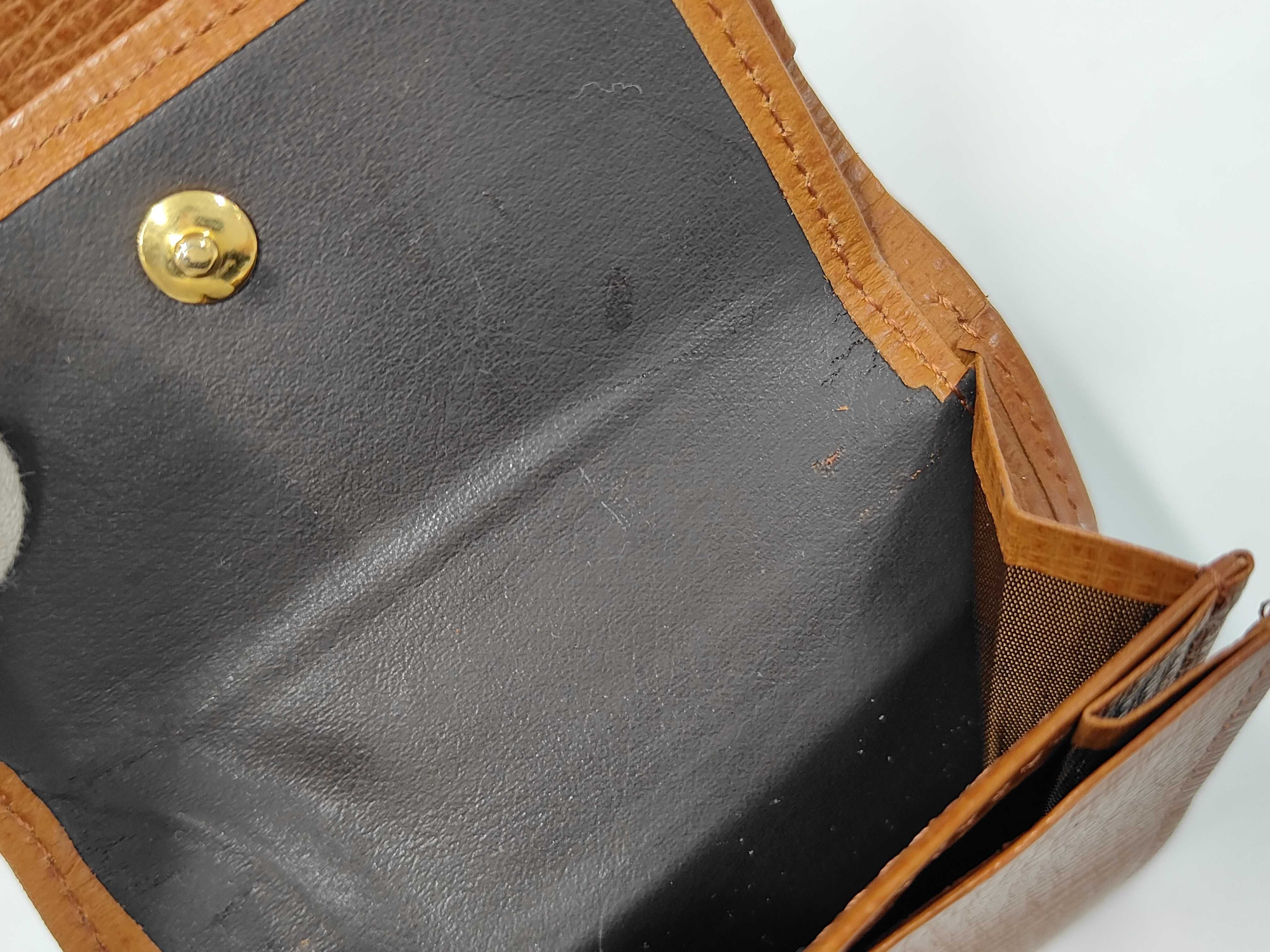 wallet — view 9