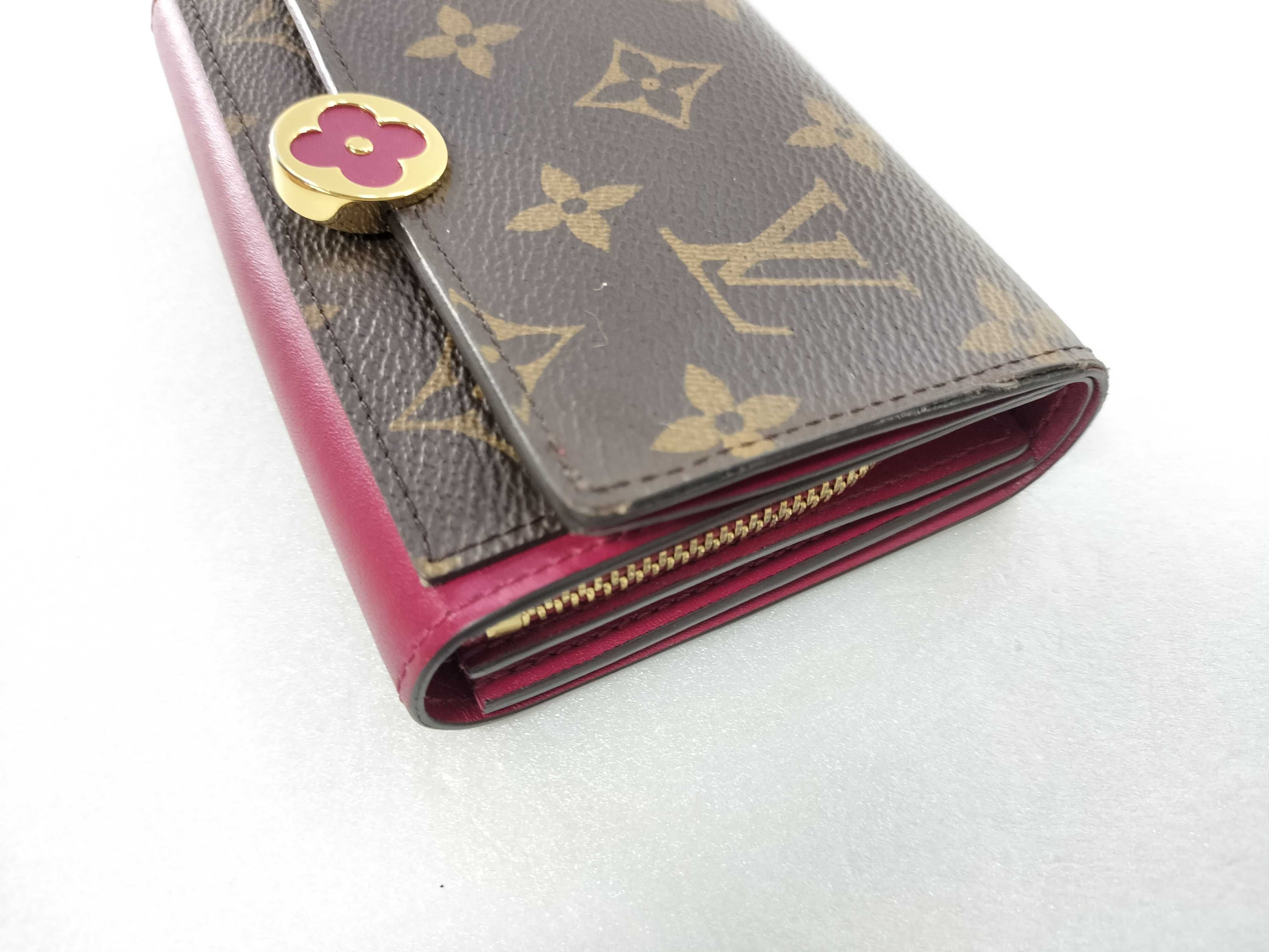 Monogram Flower Compact Wallet — view 3