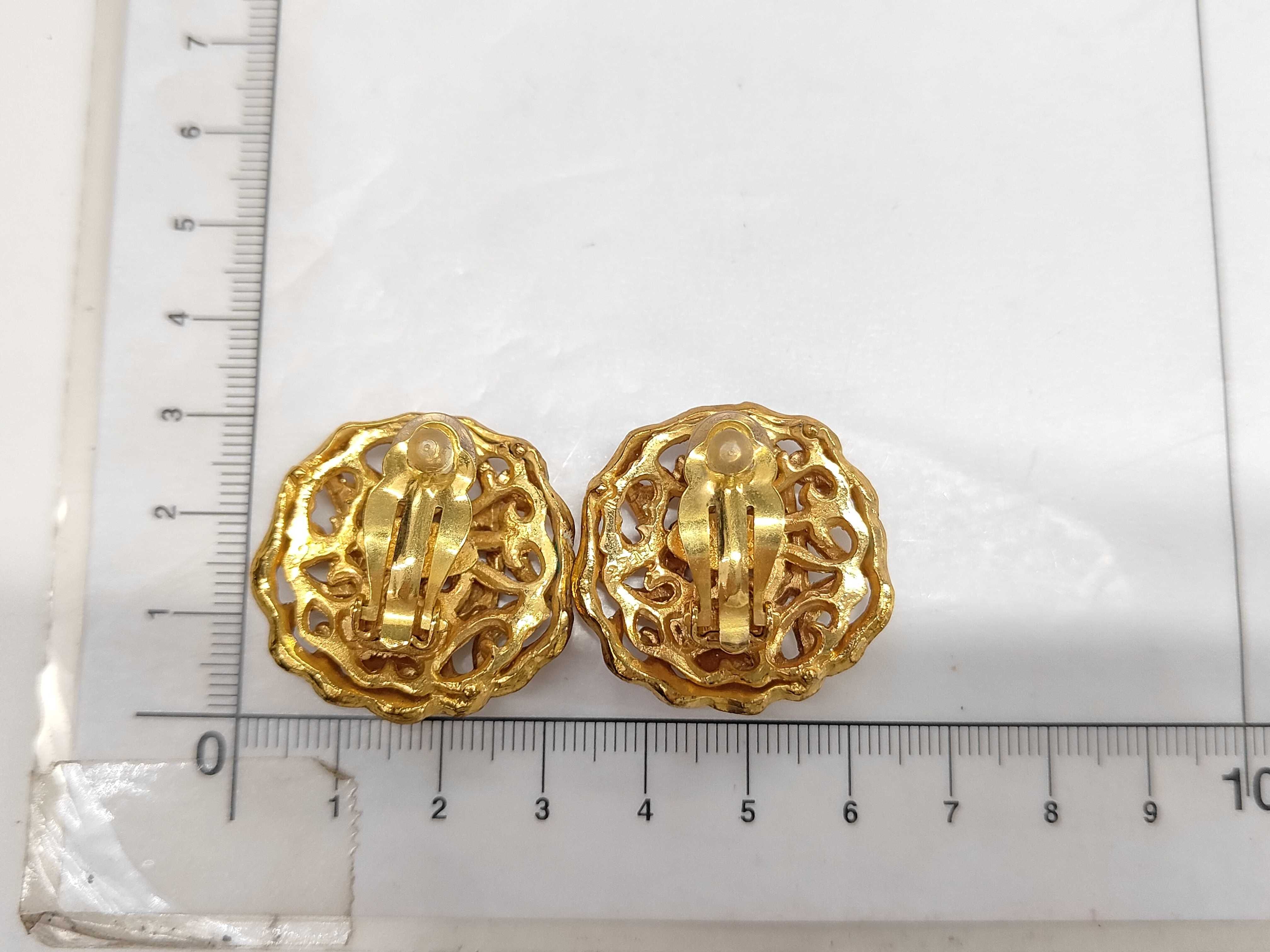 Earrings, Coco Mark Circle, Gold, Size 25, with original box. — view 6