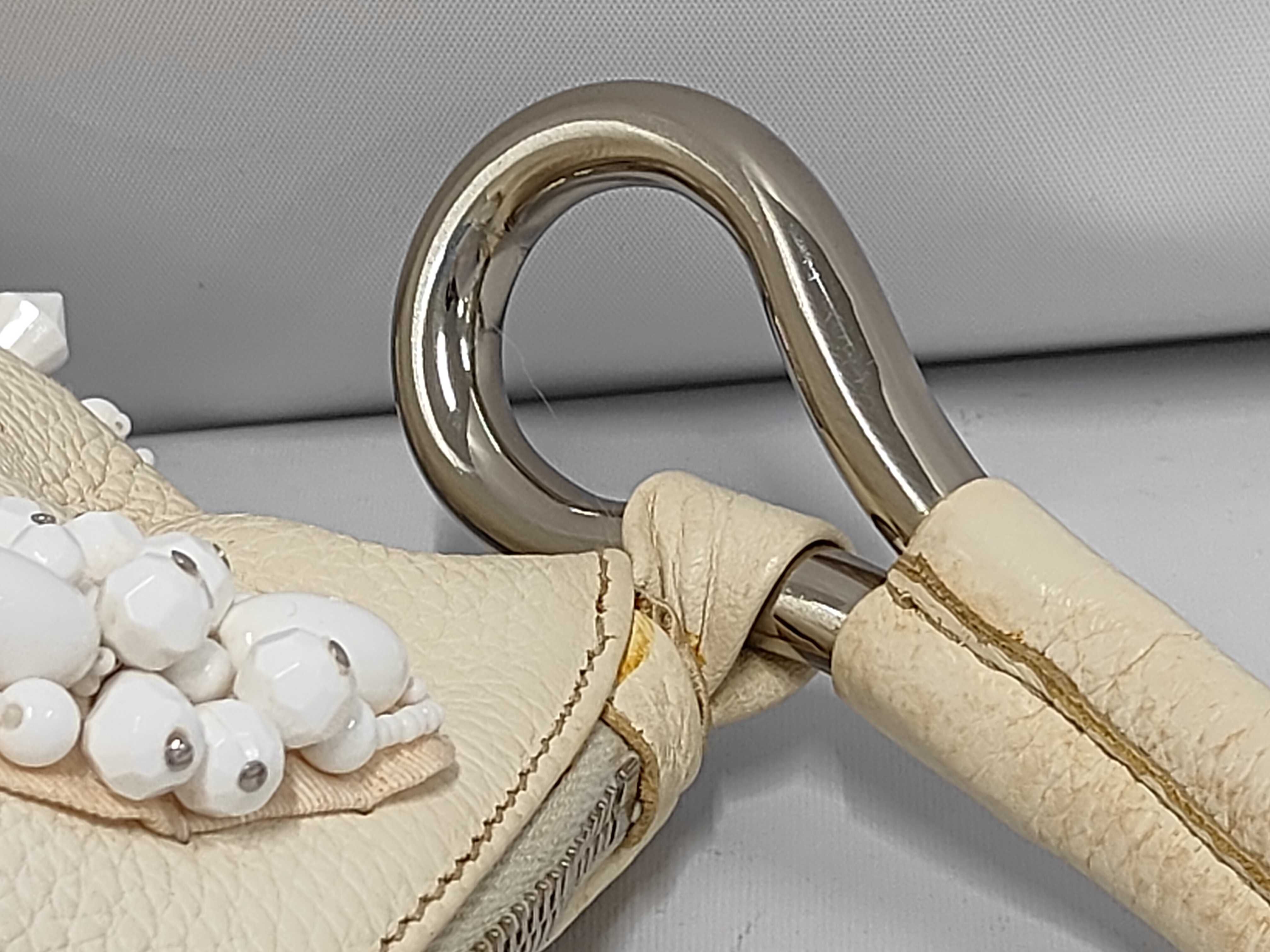 One-Shoulder Leather White Beaded Shoulder Bag (Some fraying) — view 7