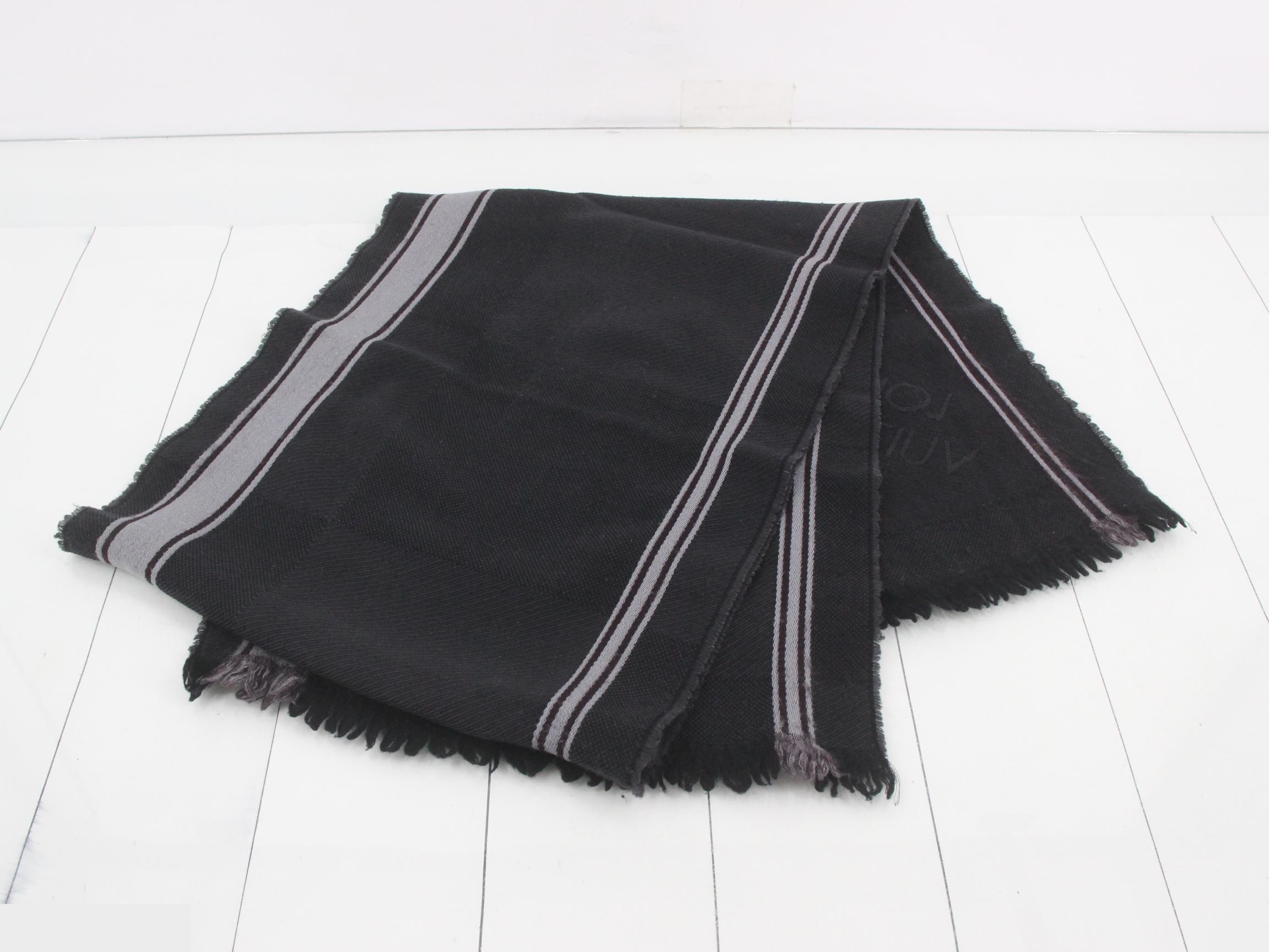 Stole with tag — view 3