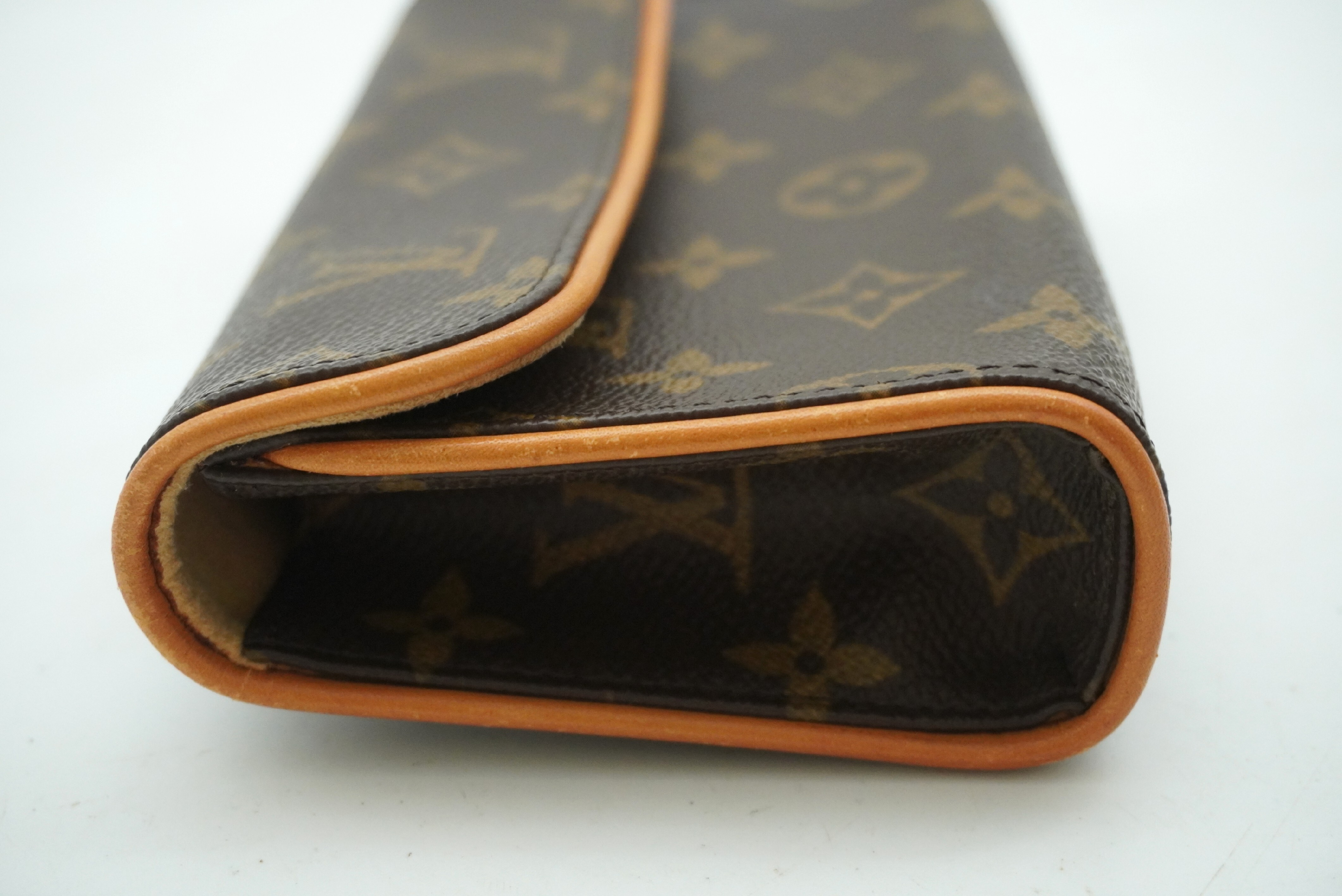 Monogram Pochette Florentine M51855 Waist Bag — view 3