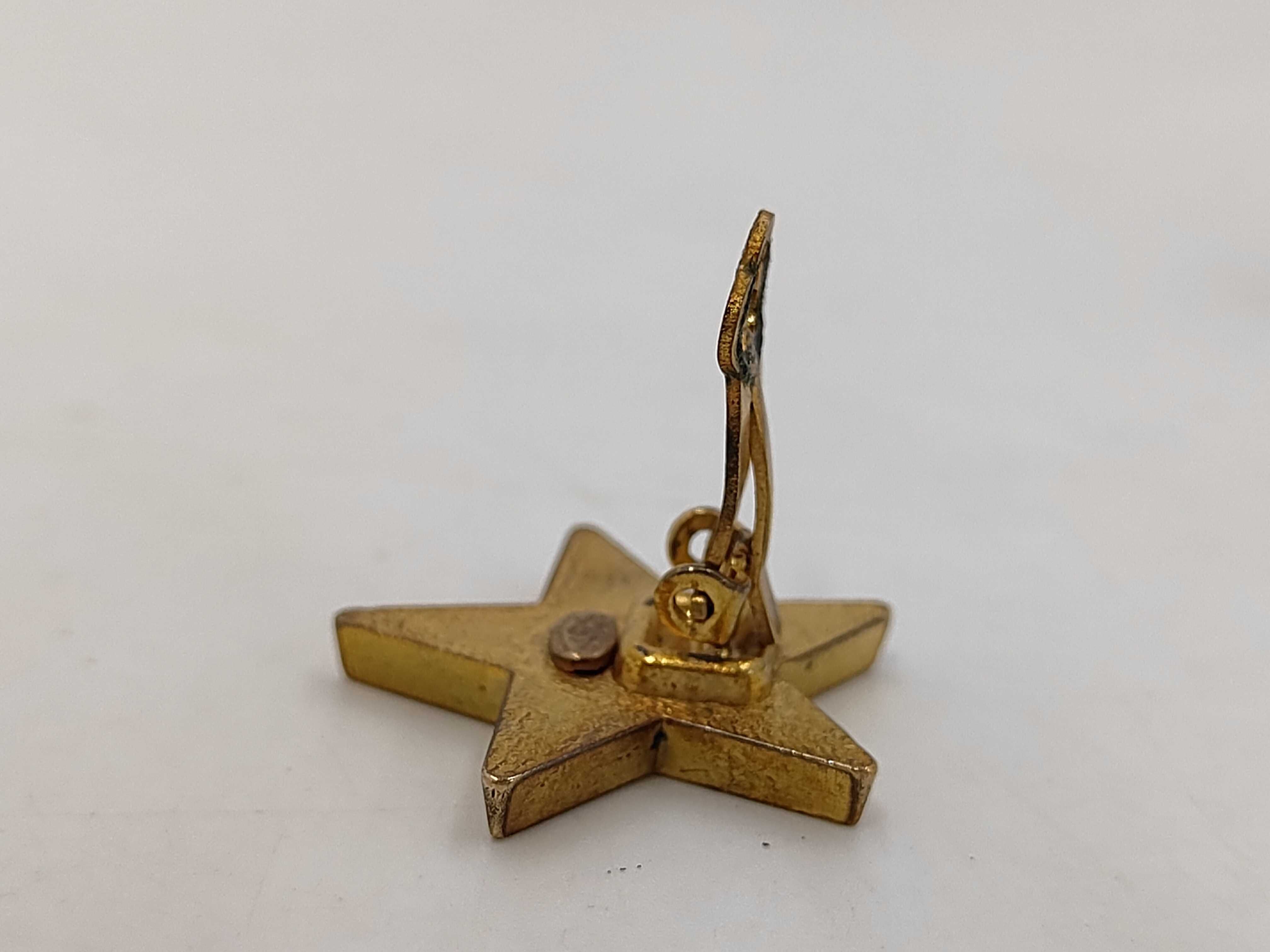 Star x1 Earrings — view 3