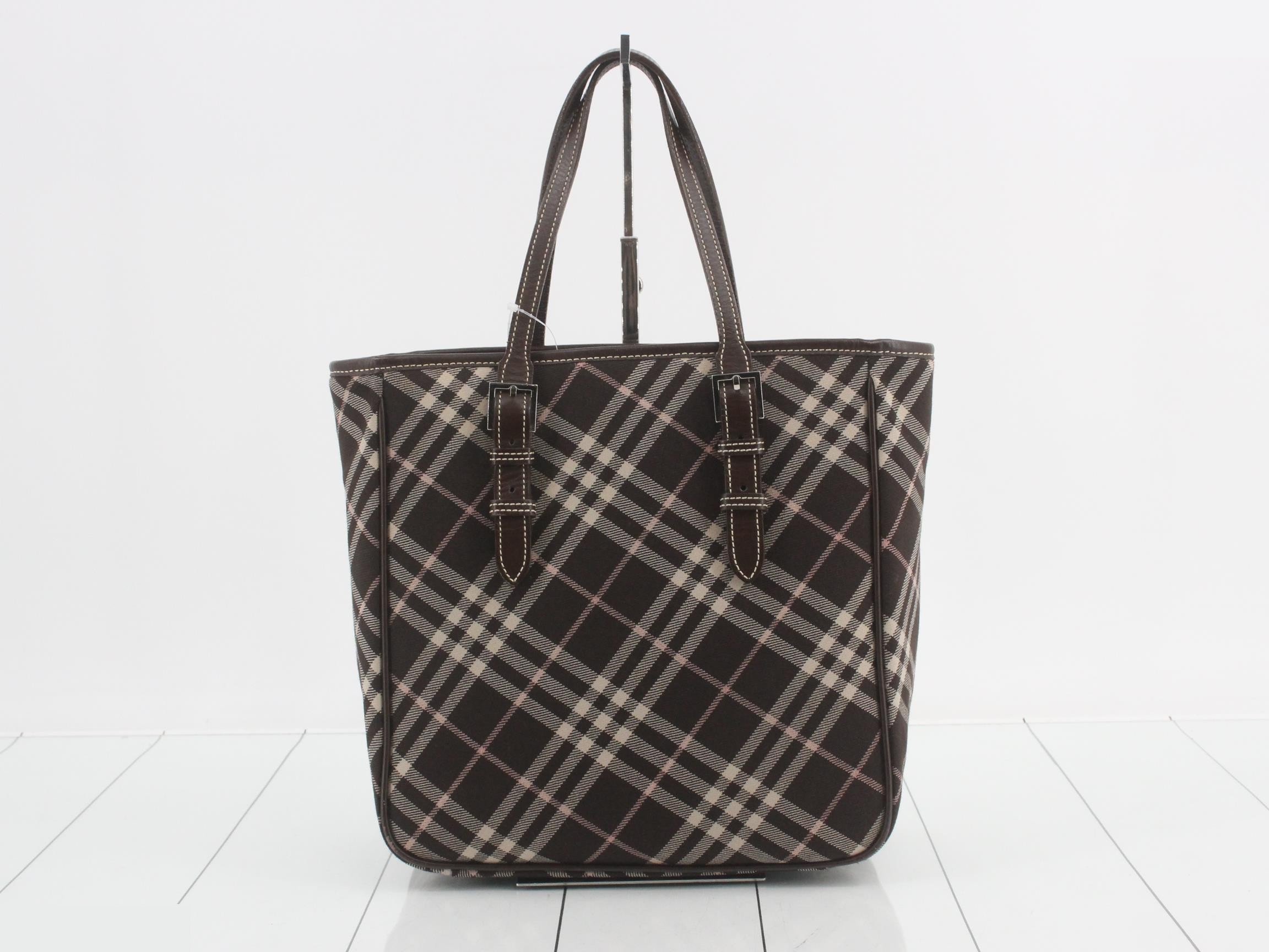 Other lines: Bags and tote bags