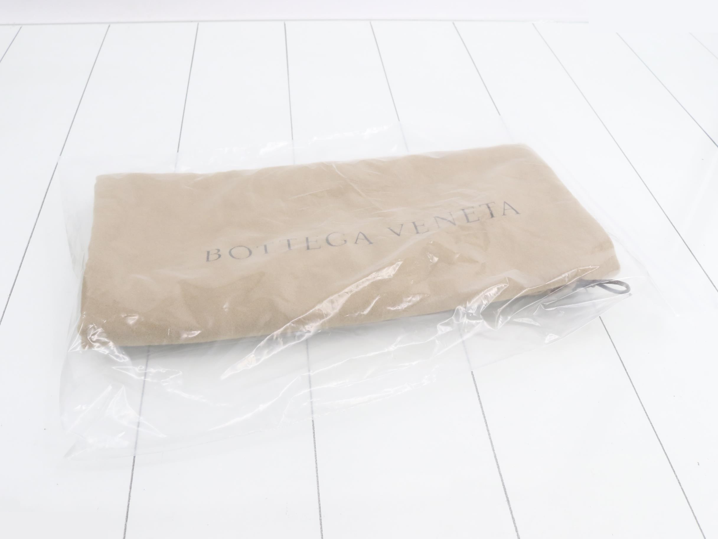 Intrecciato Leather Tote Bag — view 7